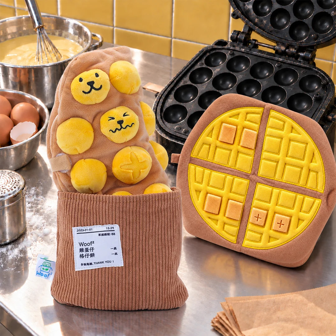 Woof²  雞蛋仔/格仔餅二合一藏食寵物毛絨玩具