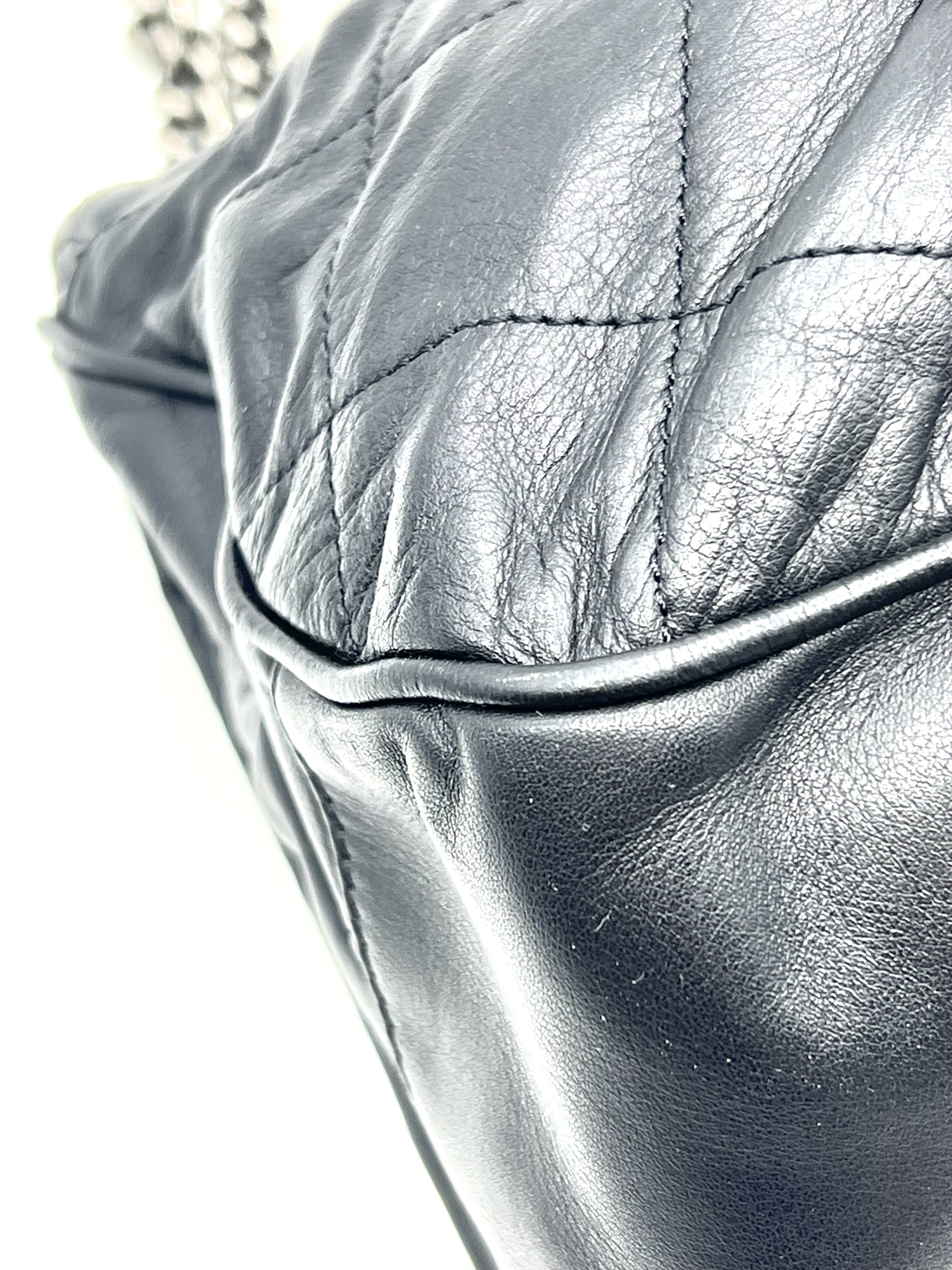 Pre-Owned CHANEL Coco Pleats Flap Bag / Product Code: 26042218