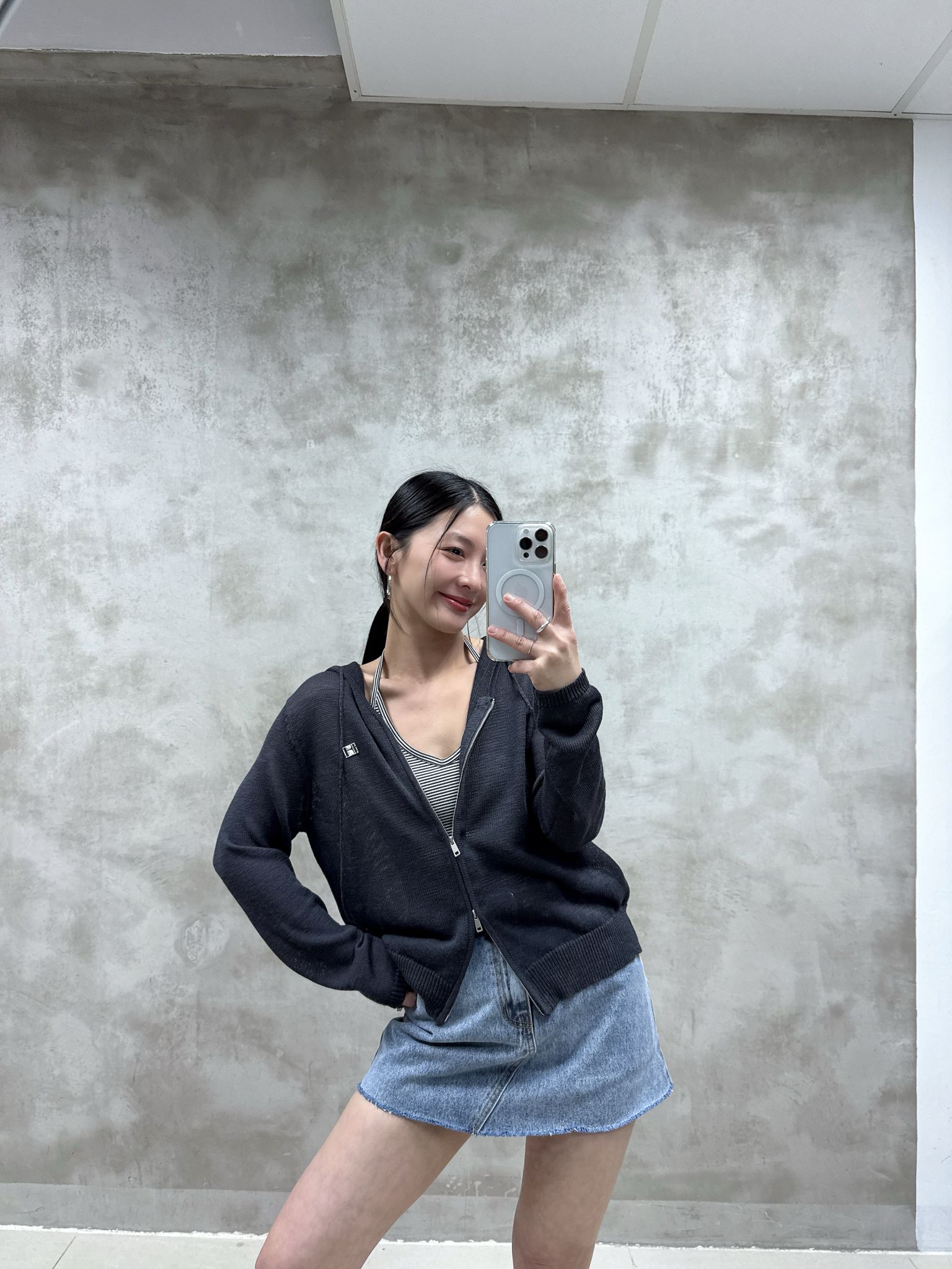 A08 雙拉鍊針織外套