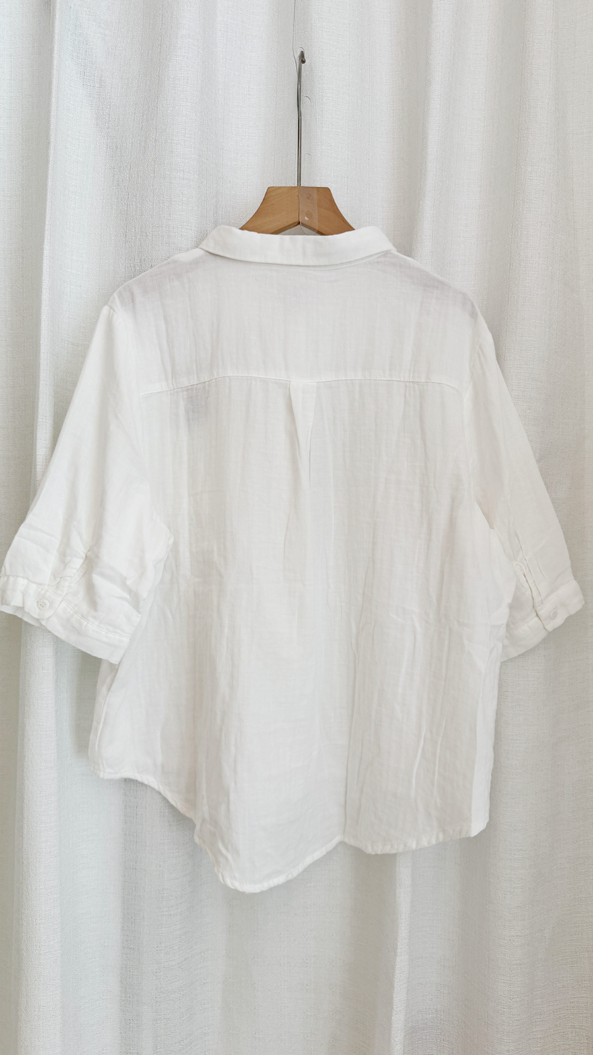【Re‘Me Embroidery Made】博士生兔子刺绣白衬衫