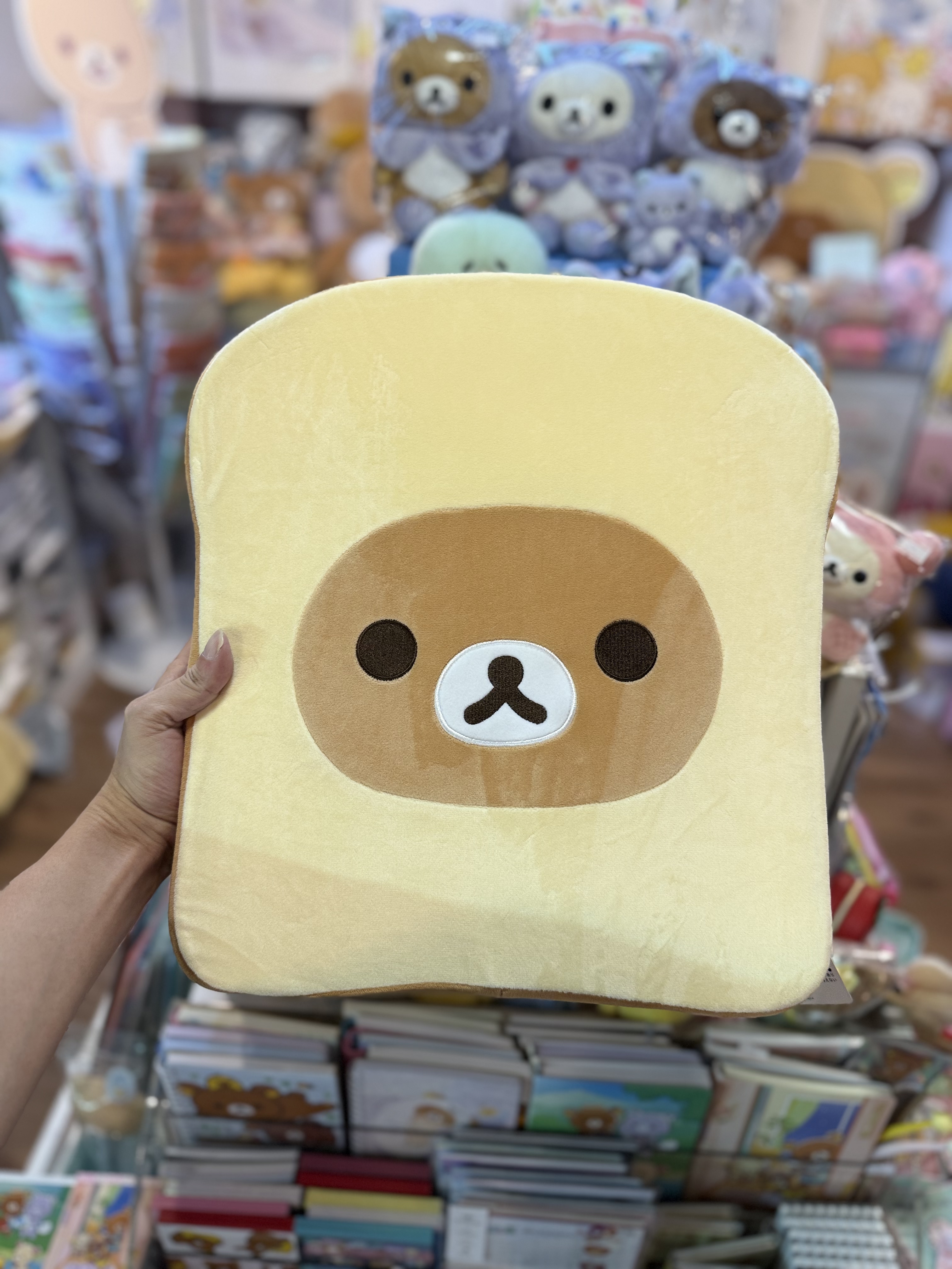 《現貨》全新Rilakkuma麪包造型座墊