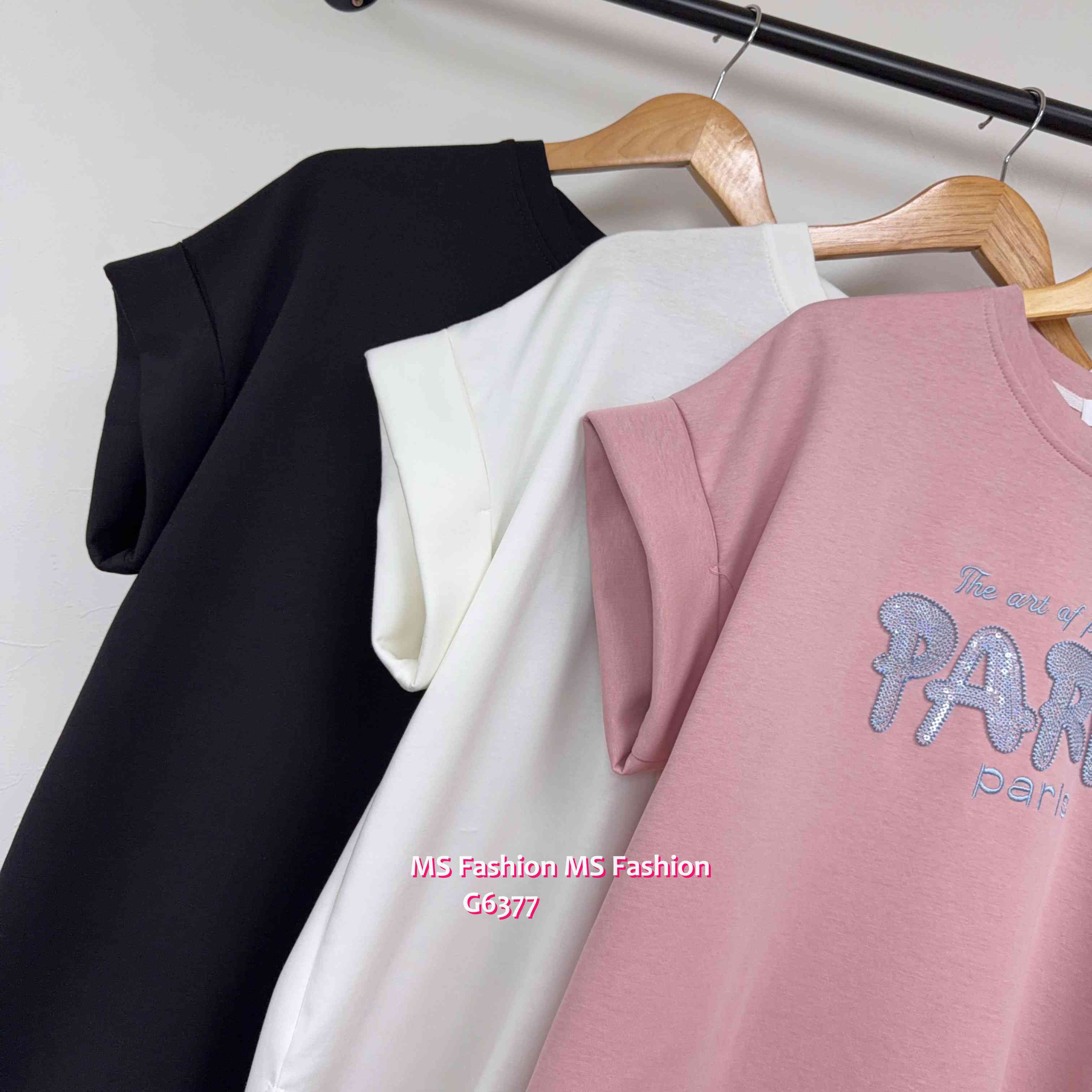 G6377 立體PARIS字母top
