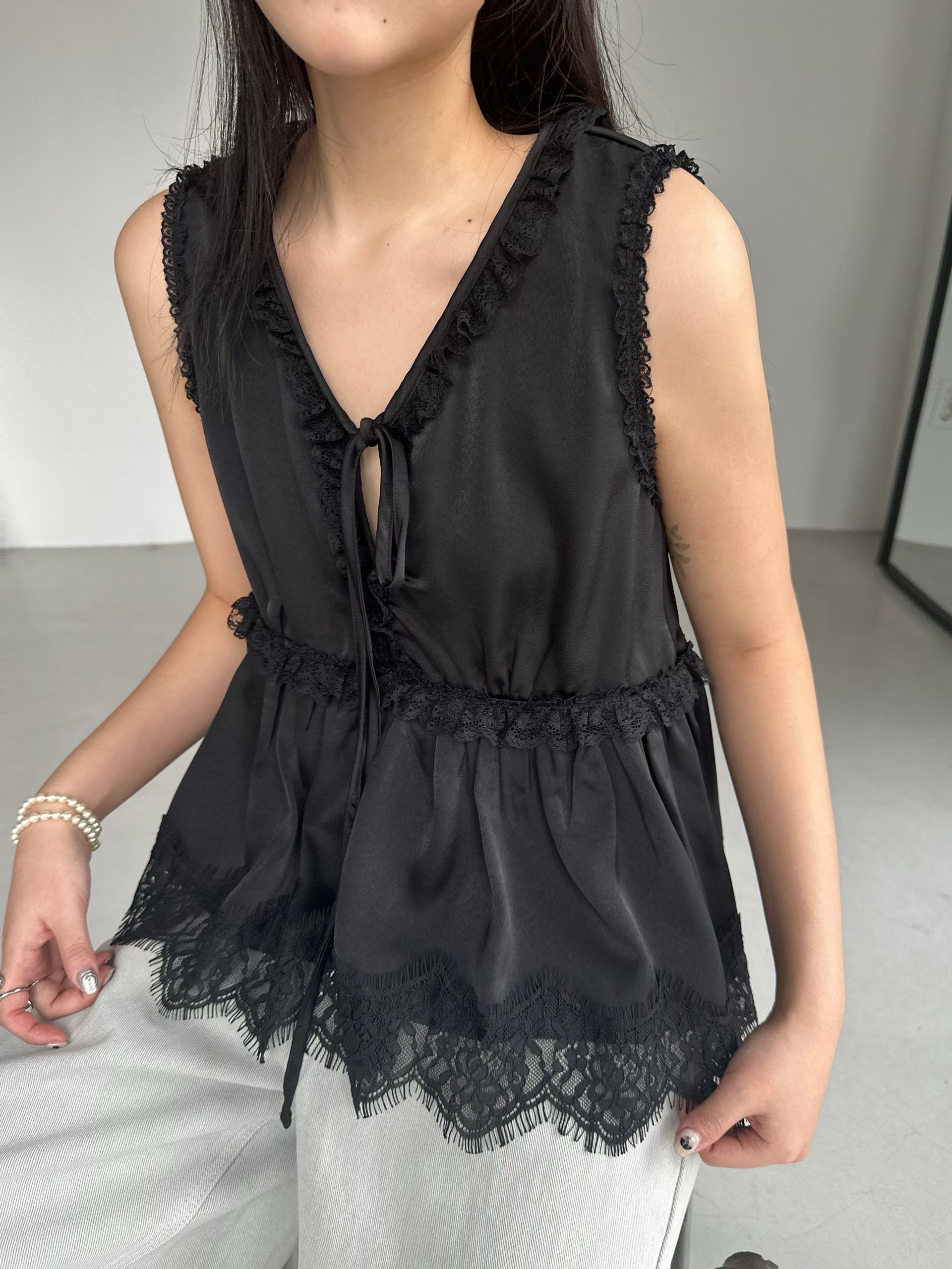 滑身Ruffles 高質背心