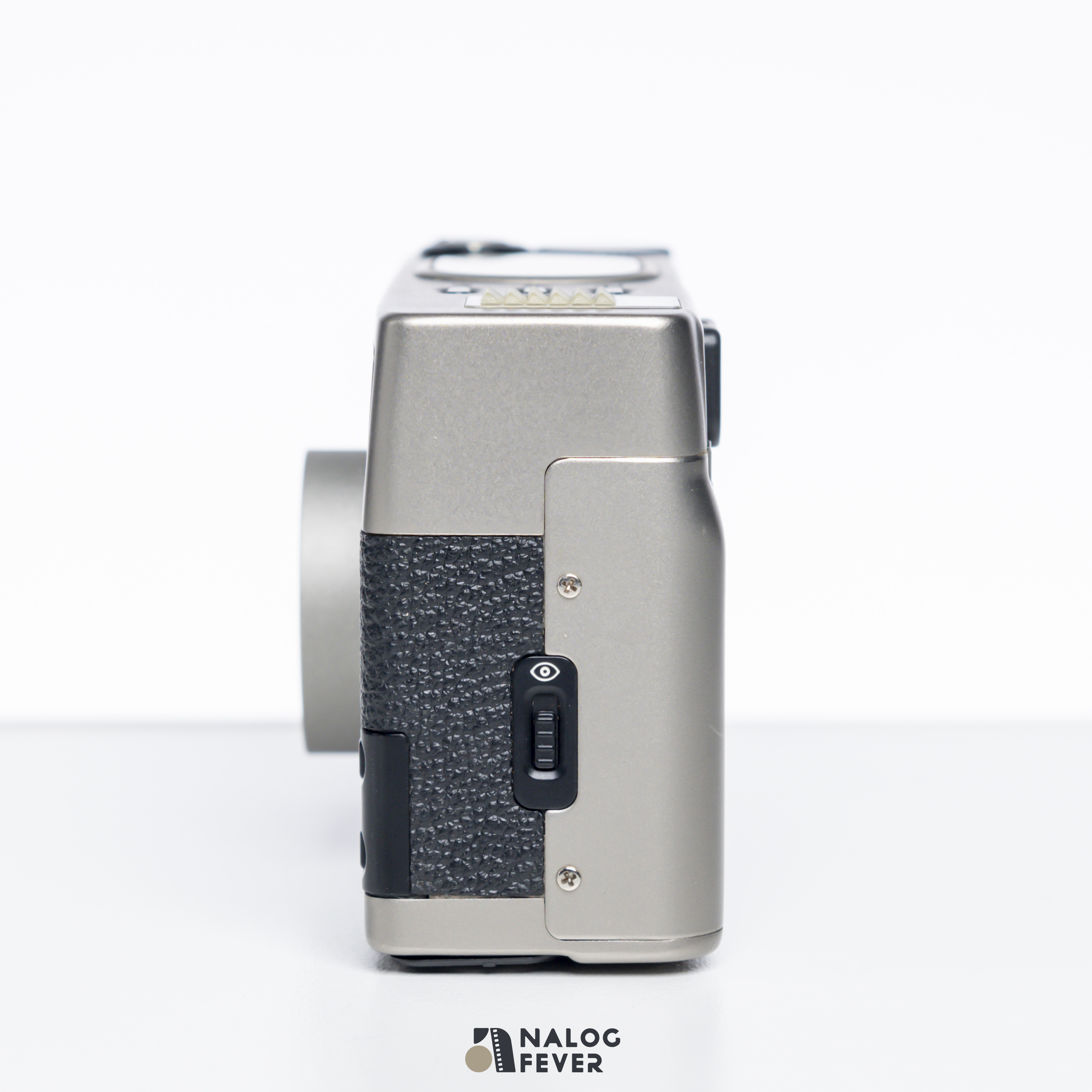 Nikon 35Ti  (原裝手繩, 原裝CS-1100皮套, 送一粒CR123A)