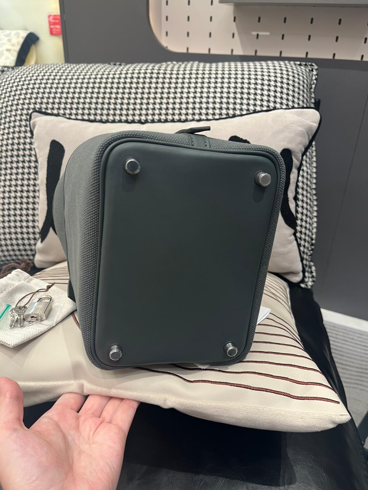 全新 Hermes Picotin 18 cargo,STAMP K, Vert mangrove 100%Authentic ,100%new全新貨品 ✅收據✅key lock✅dust bag✅box 