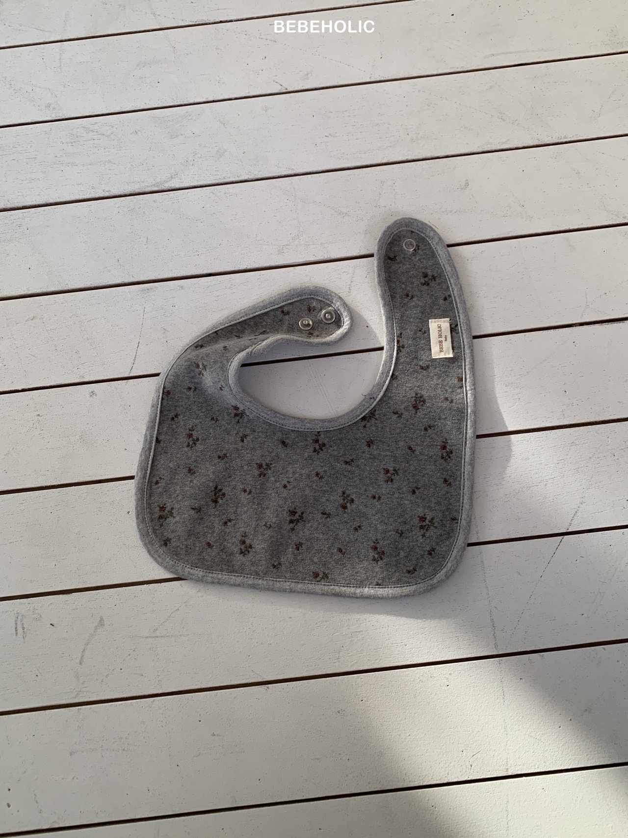 🌸預訂 韓國直送🌸🇰🇷BEBEHOLIC三色標籤碎花圍兜