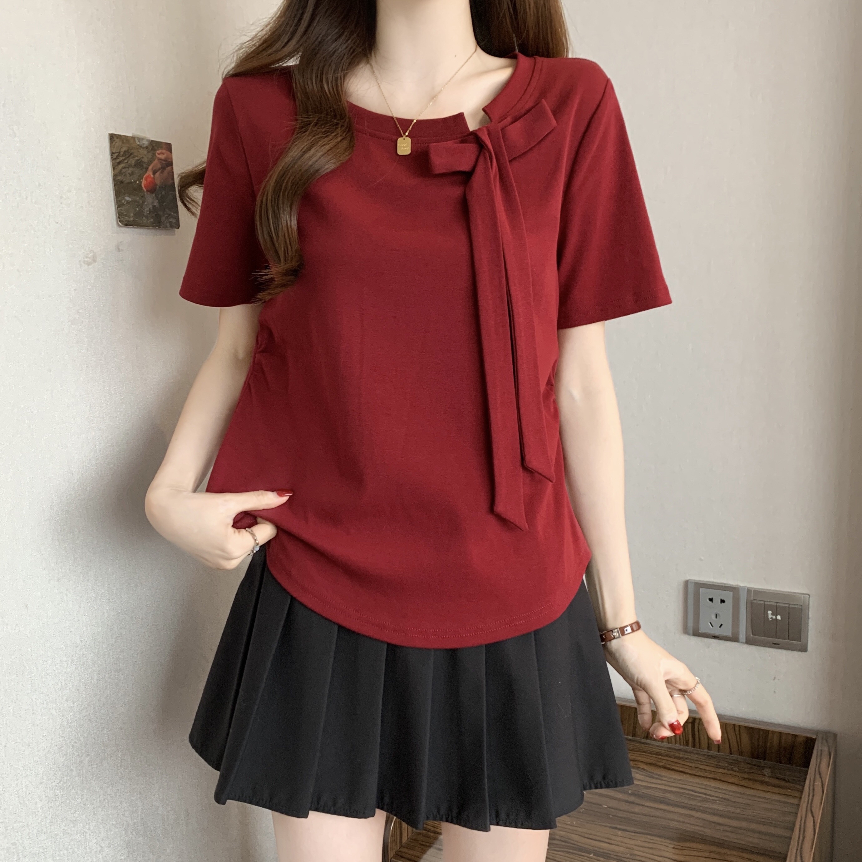 B72(80595) 韩版斜领边蝴蝶结系带设计感3色上衣