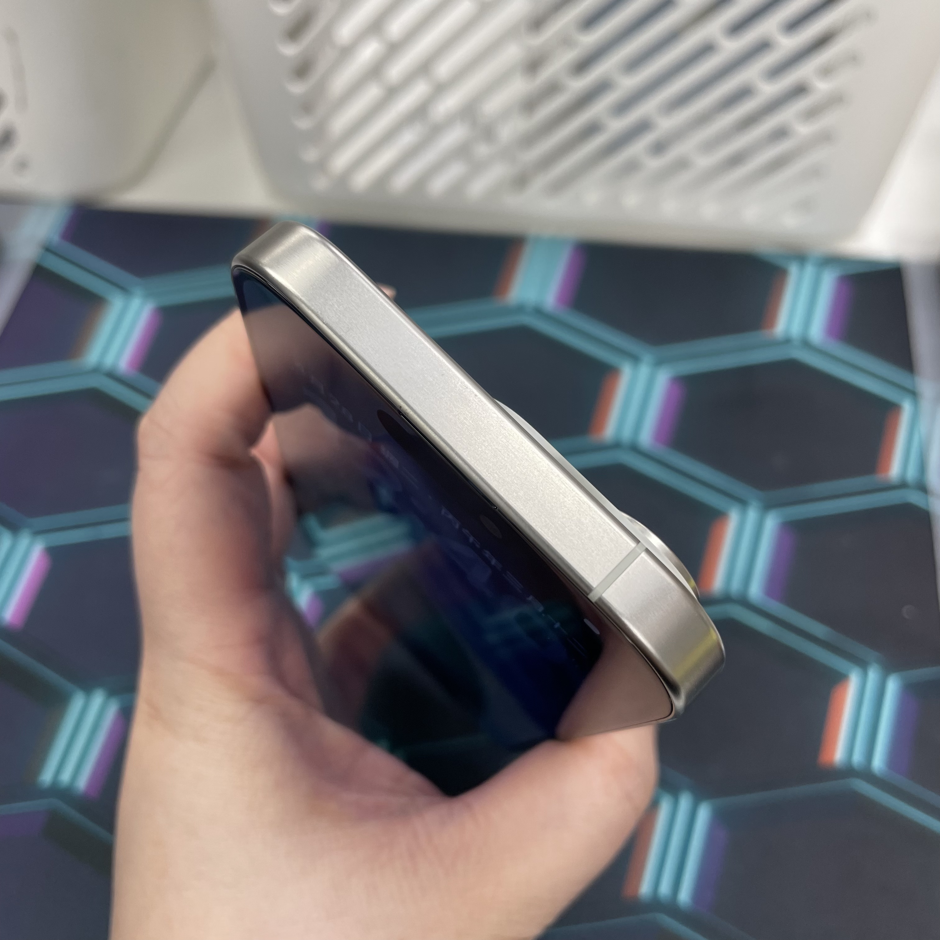 *6444 15 pro 勁靚機 128GB 電81 白色 white