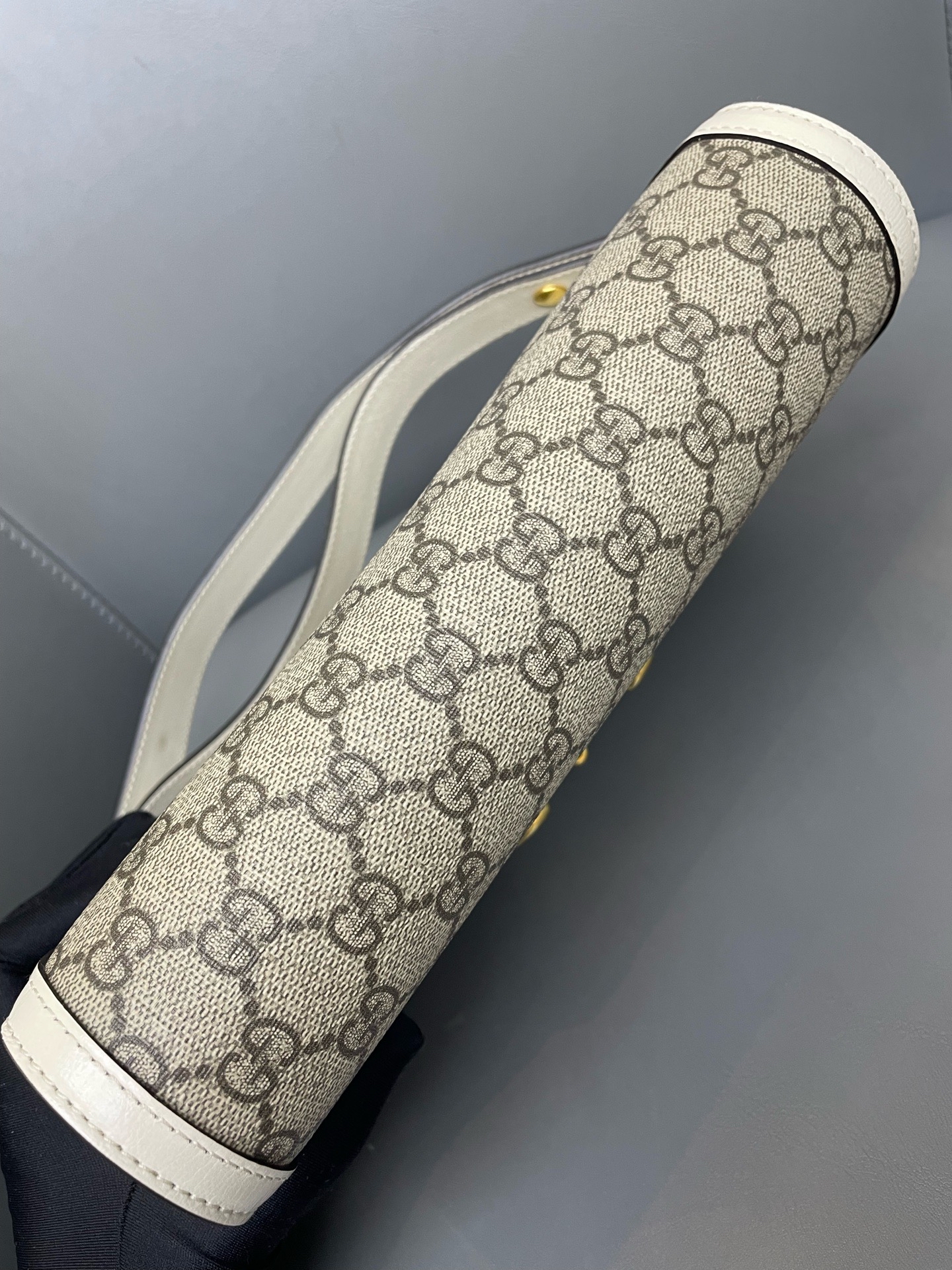 【預訂貨品】Gucci 1955 白色郵差包