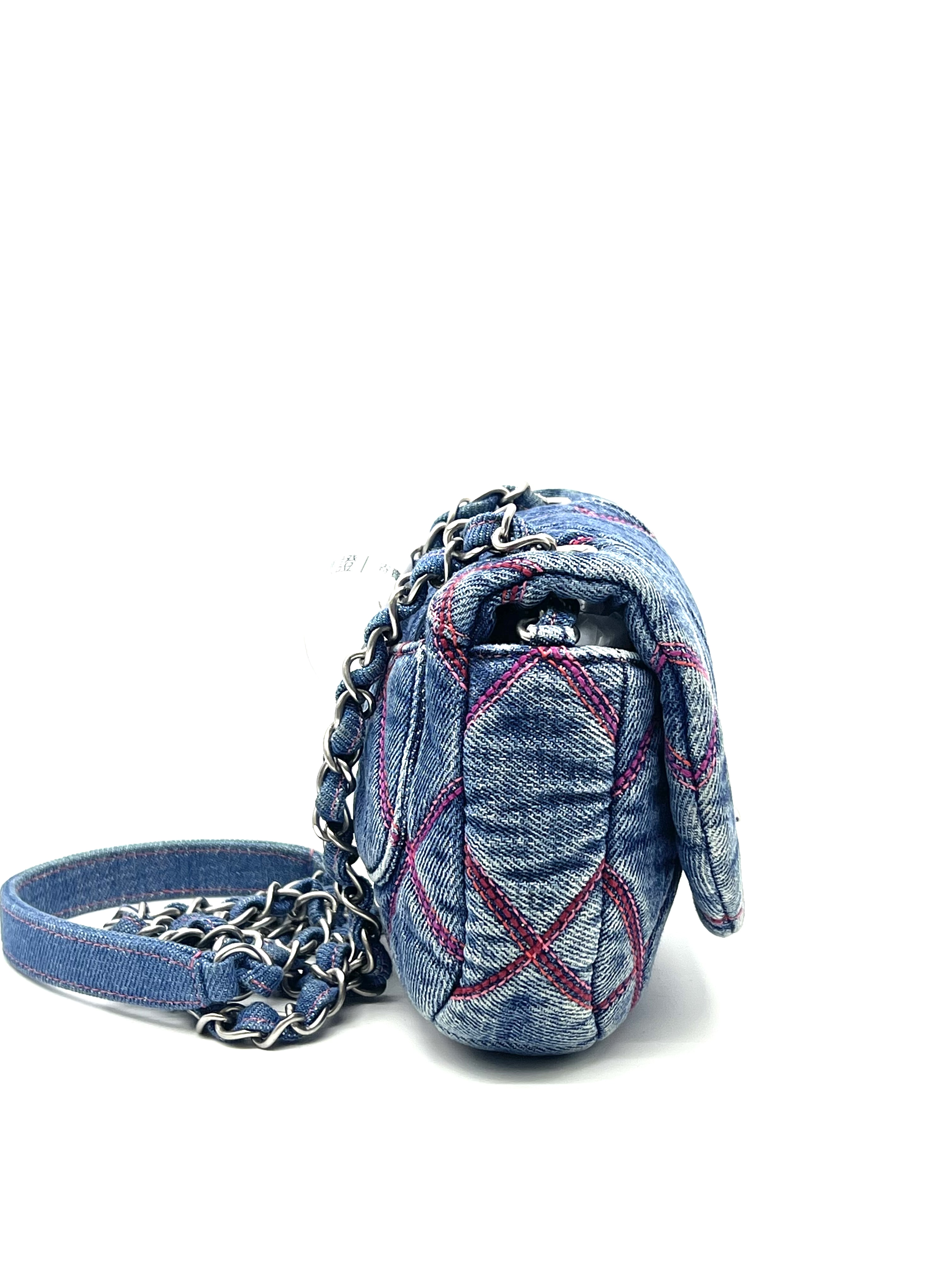 Pre-Owned CHANEL Coco Beach / Product Code: 26042110