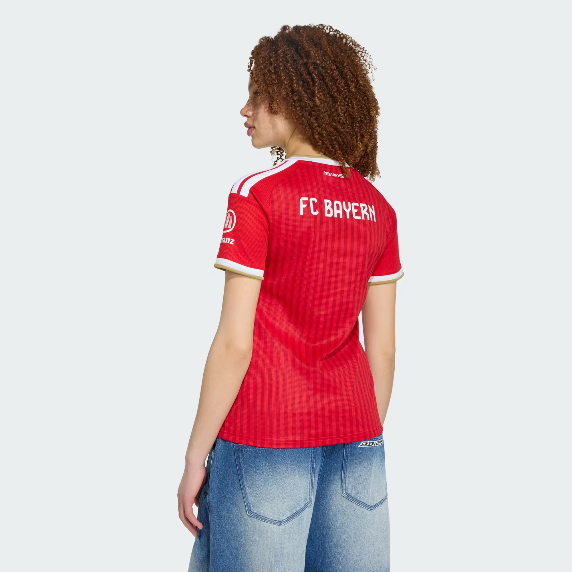 🚩 女生專屬 Adidas Bayern Munich 拜仁慕尼黑 2026-27 主場女裝球迷版球衣 (可加印字) JZ3088