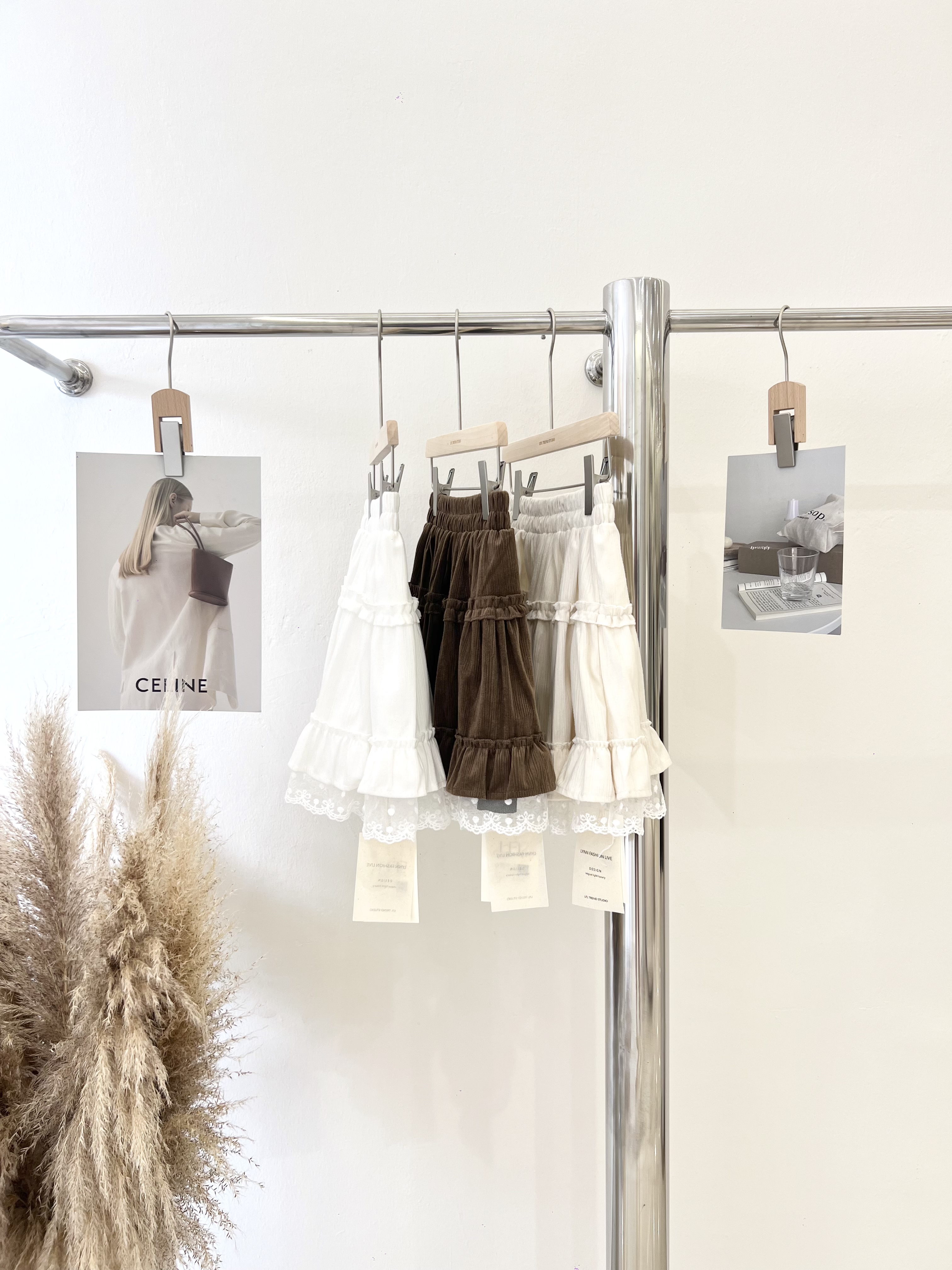 7047 爆款灯芯绒蕾丝边短裙