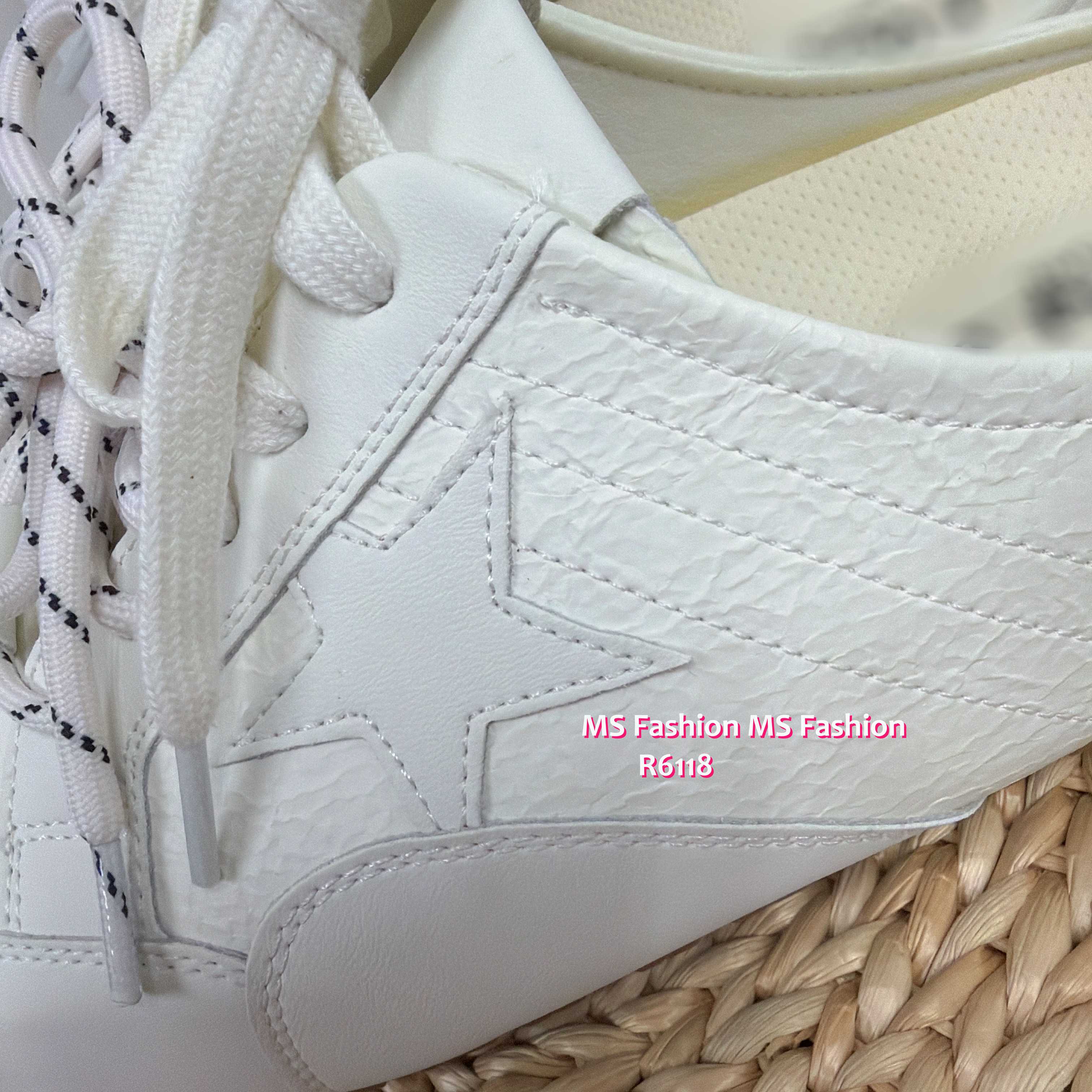 R6118 韓國🇰🇷真皮星星後拖sneakers