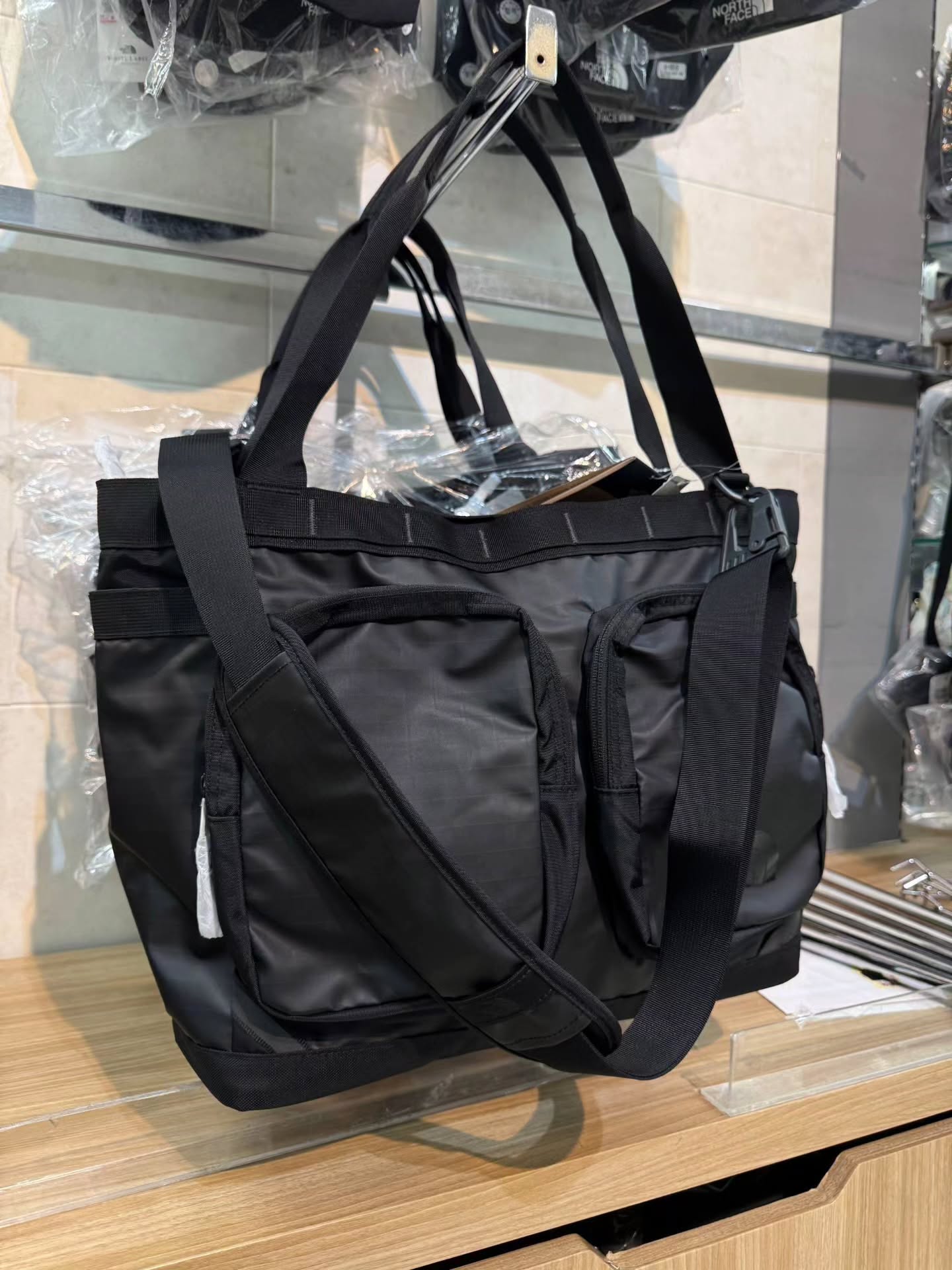 🇯🇵The North Face 防水肩背包