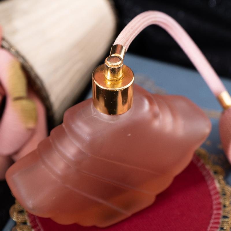 Vintage 1960s Peach Pink Frosted Glass Atomizer / Perfume Bottle from Canada (MT1895)