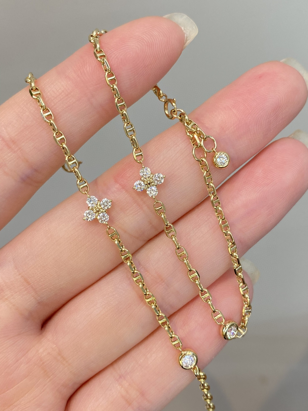 18K Diamond Bracelet 