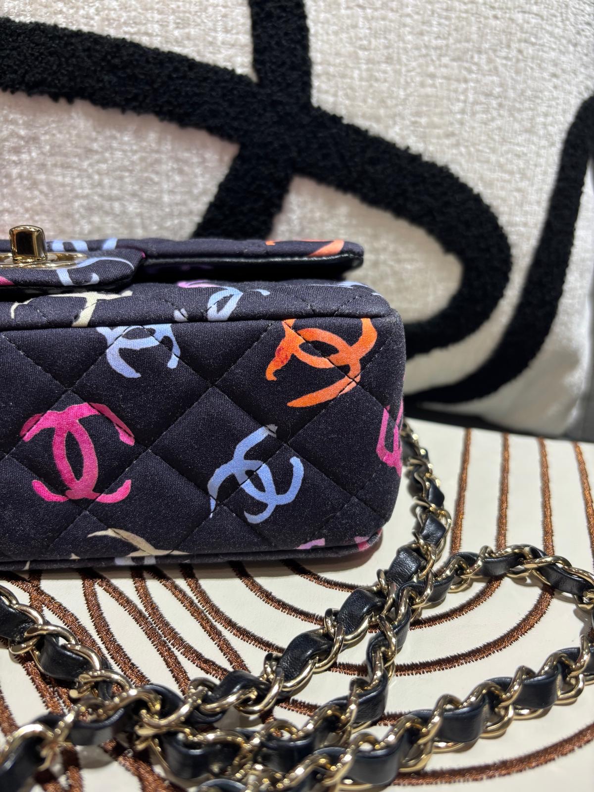 Chanel mini flap bag cf20cm 特別版 100%Authentic ,95%new ✅晶片✅dust bag✅盒 