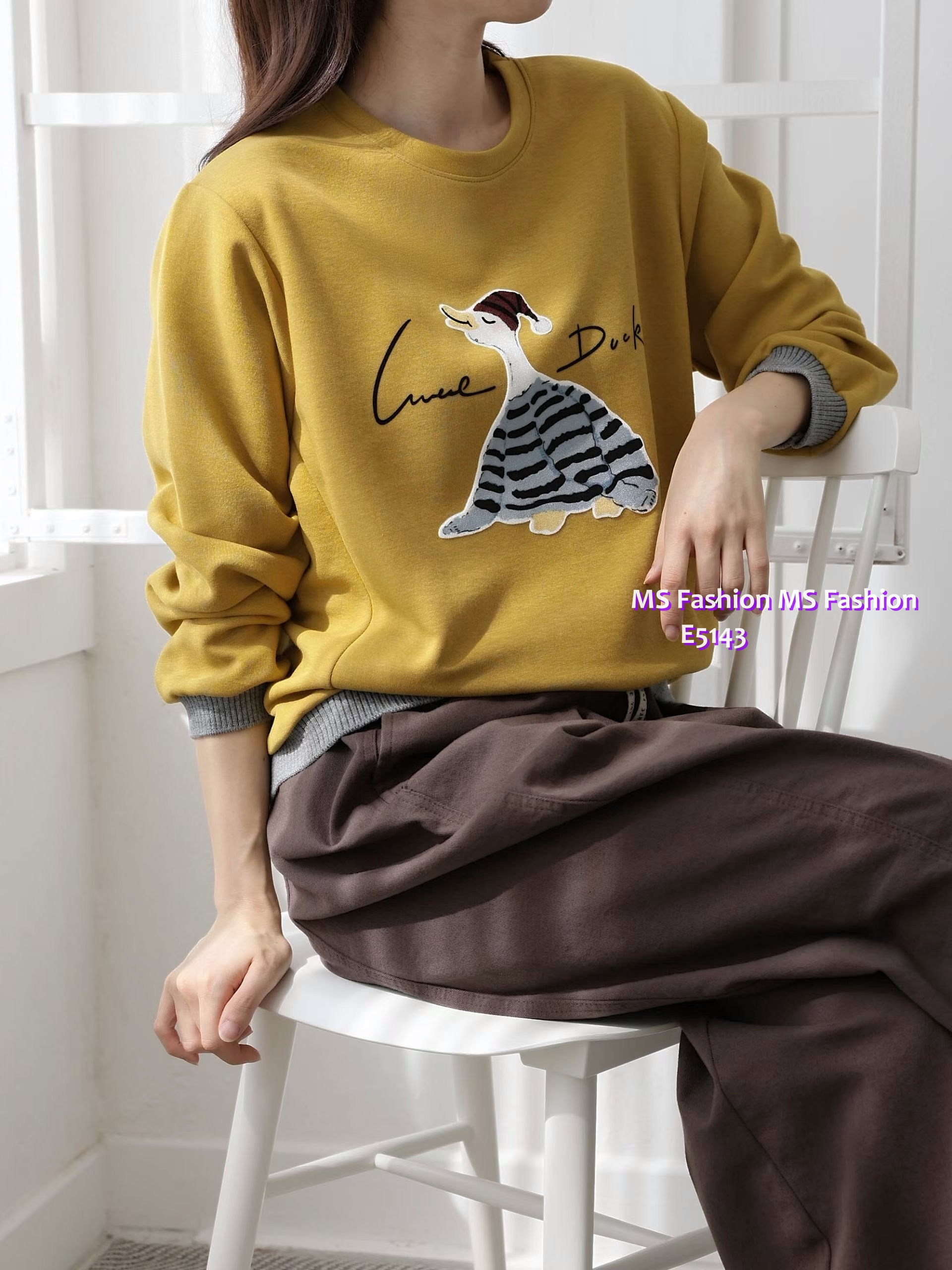 E5143 可愛鴨仔衛衣