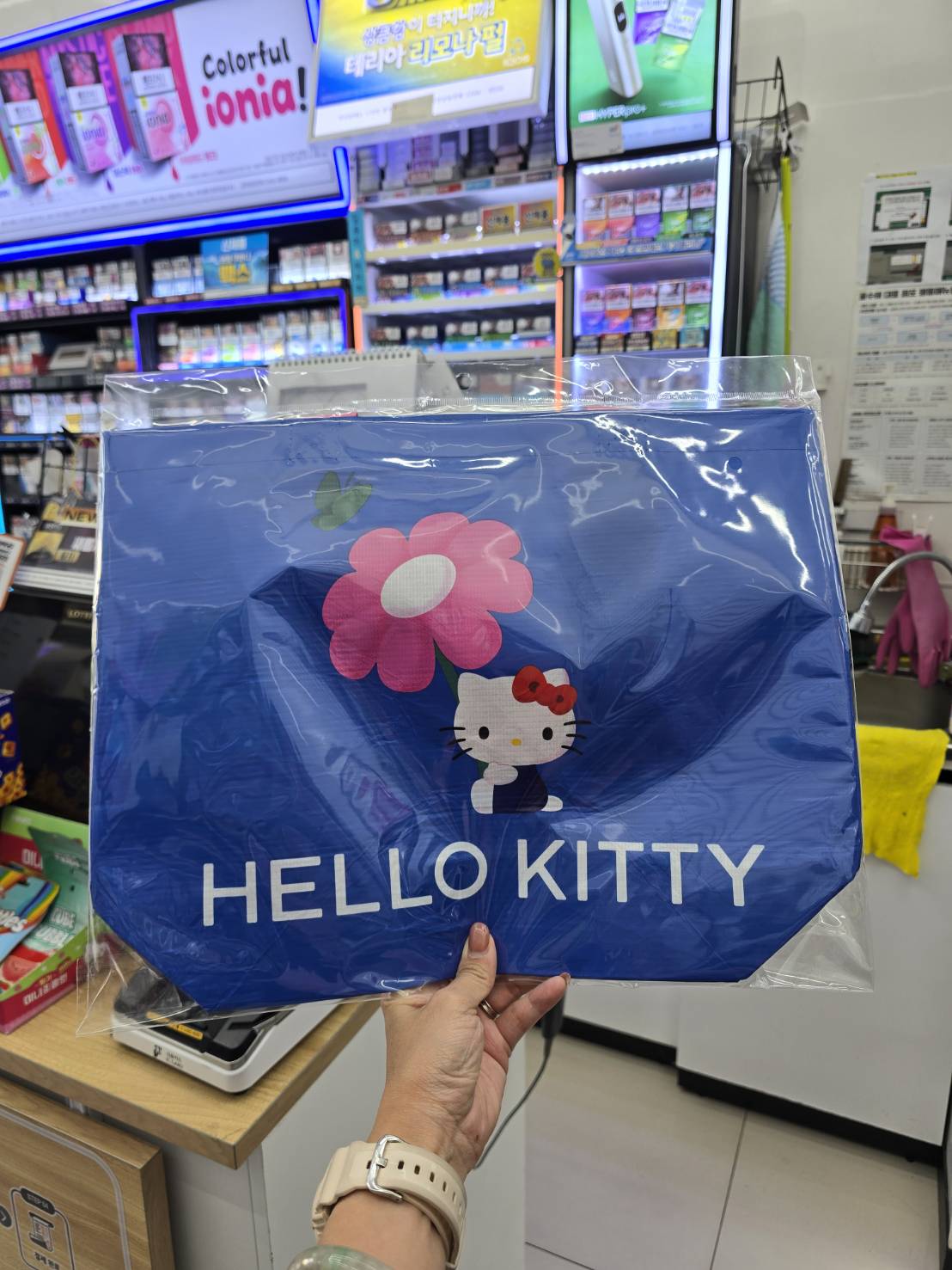 韓國 7-11 ✕ Sanrio 乘聯Hello Kitty 便攜摺疊 環保袋 5款任選