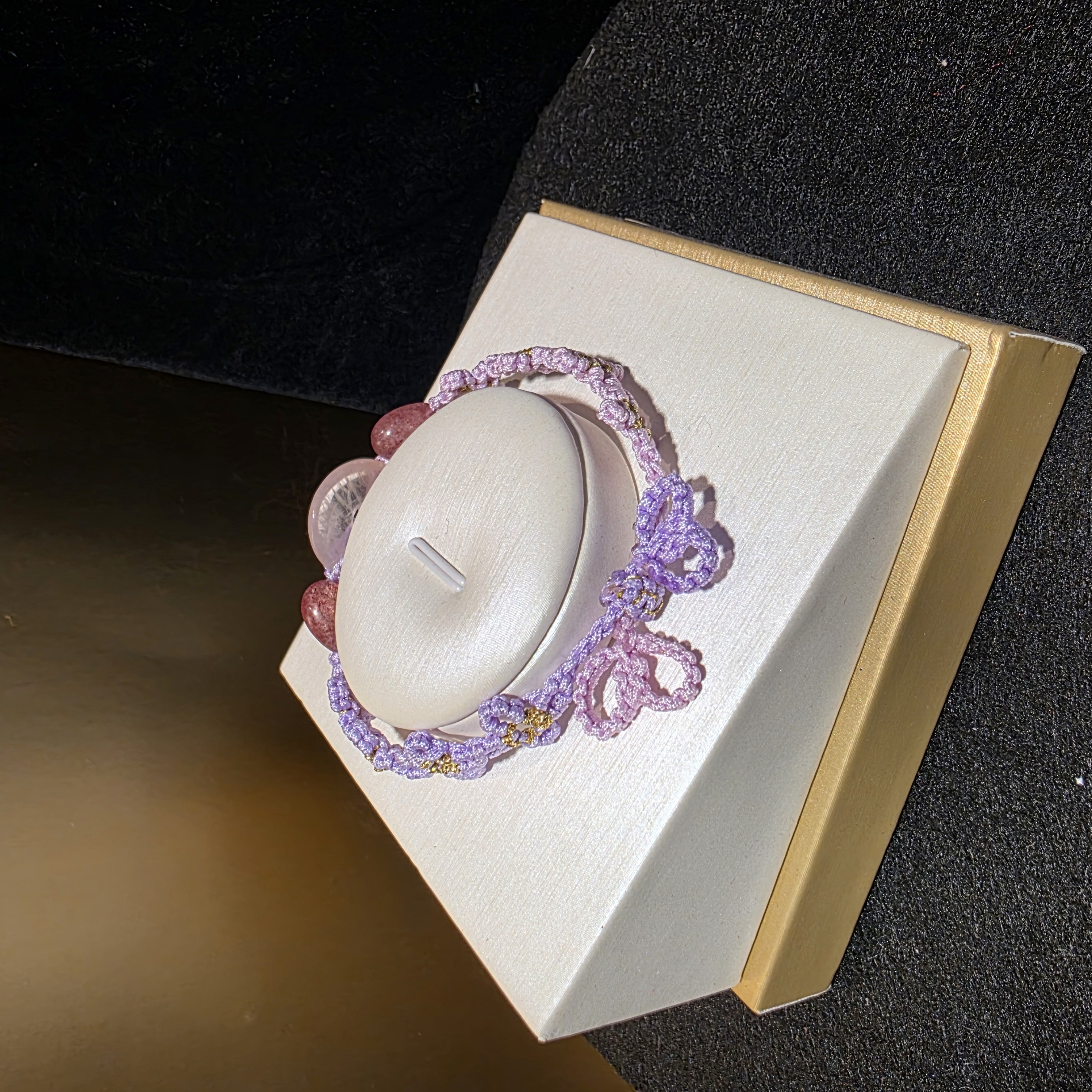 粉紅晶平安扣草莓晶心心織繩手鏈