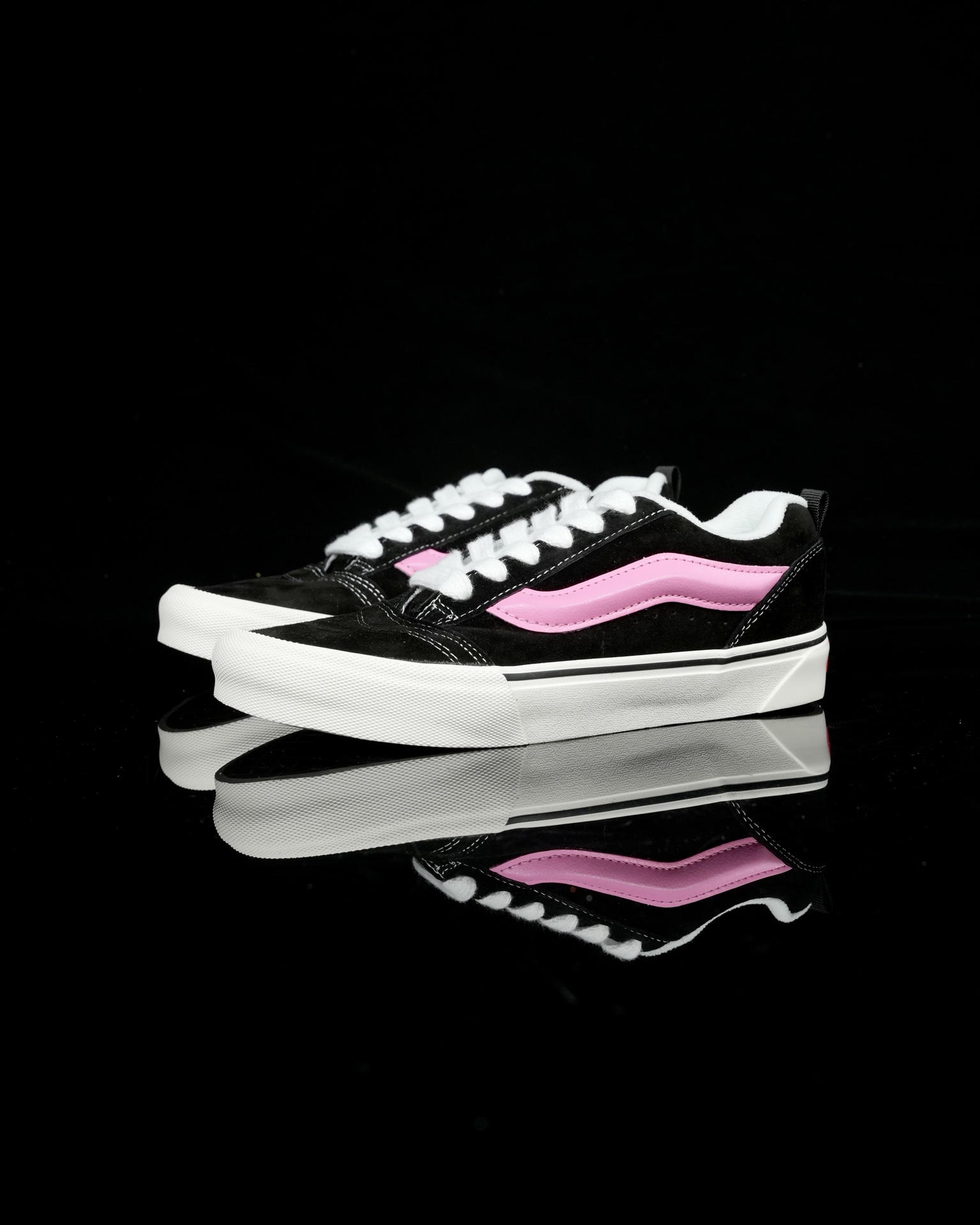Vans Knu Skool