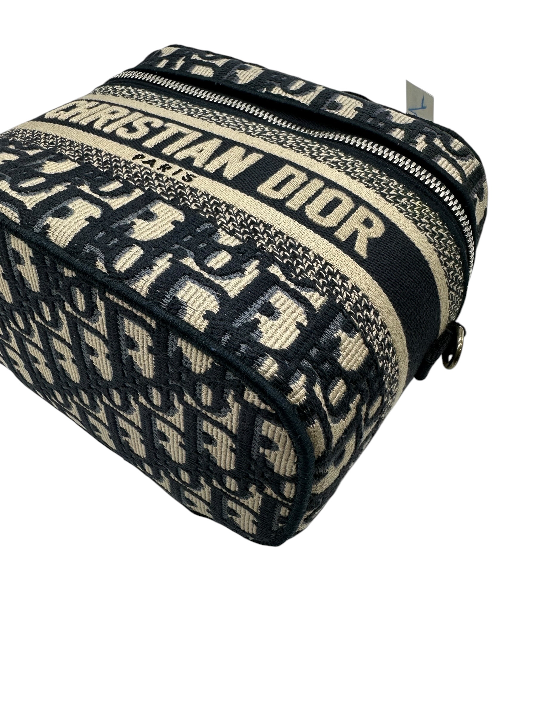 Pre-owned DIOR Travel Vanity Case / Product Code: 070606