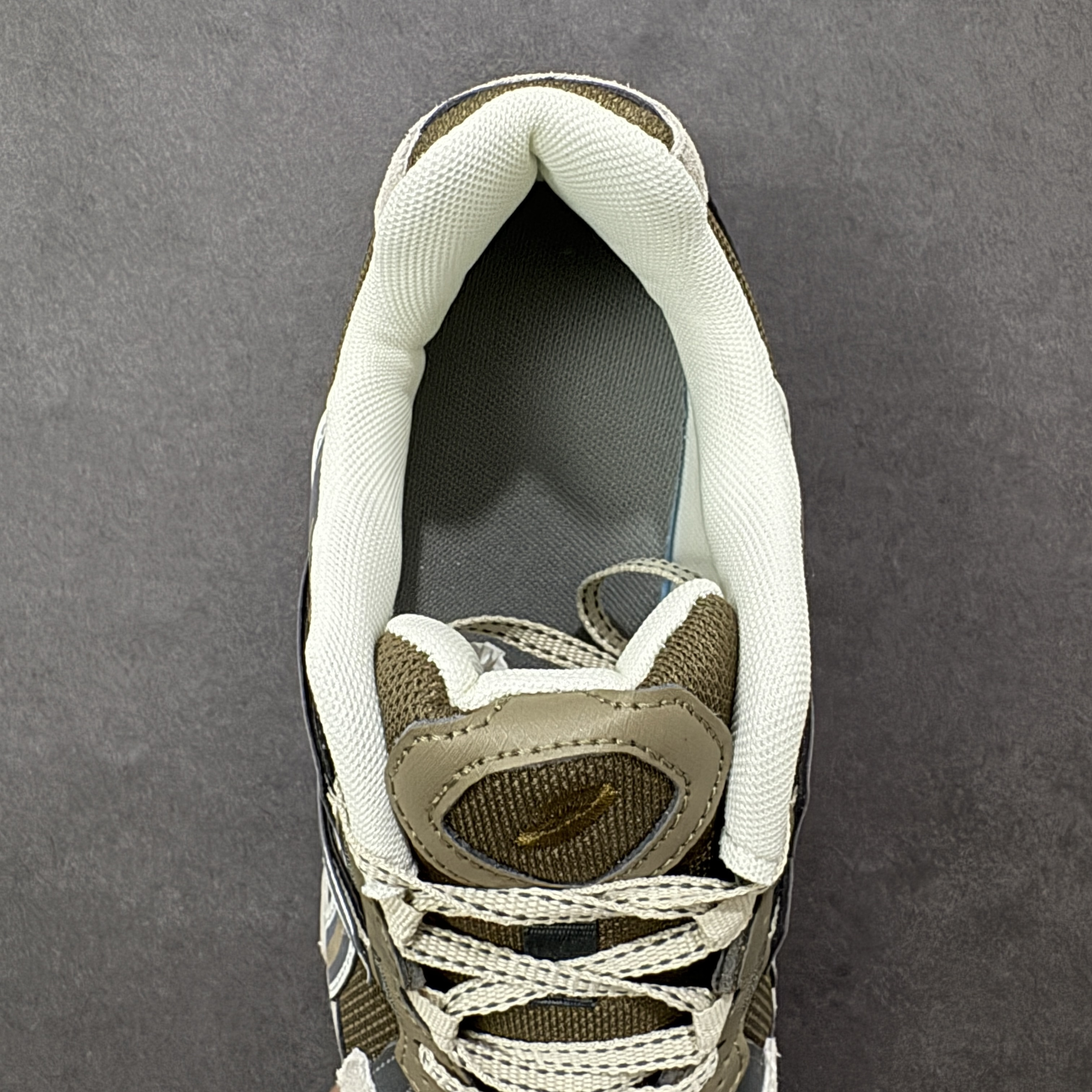 Asics Gel-Sonoma TR62 1203A734-020