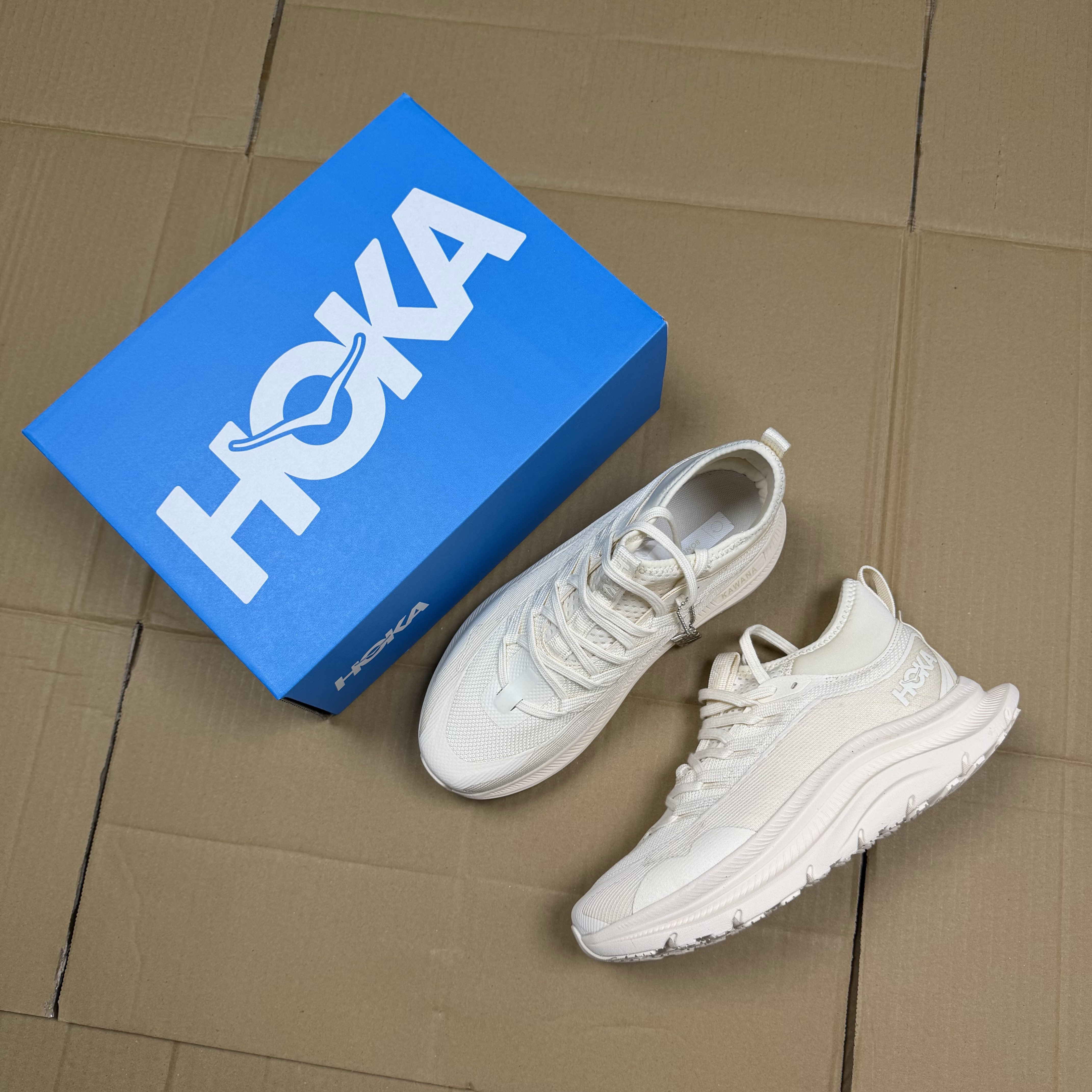 Hoka One One Kawana Mid