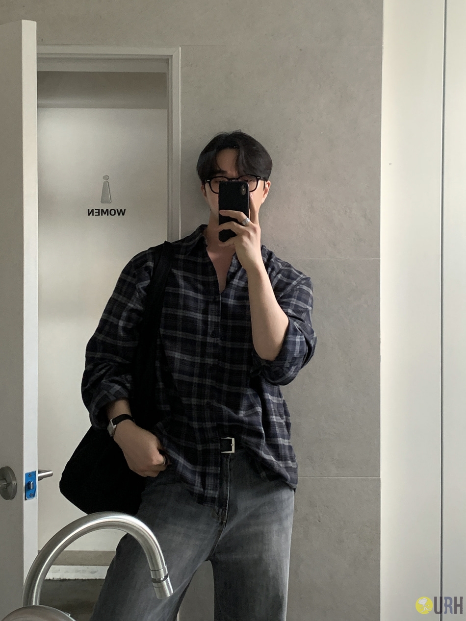 【100%保證韓國直送】柔膚磨毛棉質寬鬆大格紋休閒襯衫 👕 [2 color] RL114808