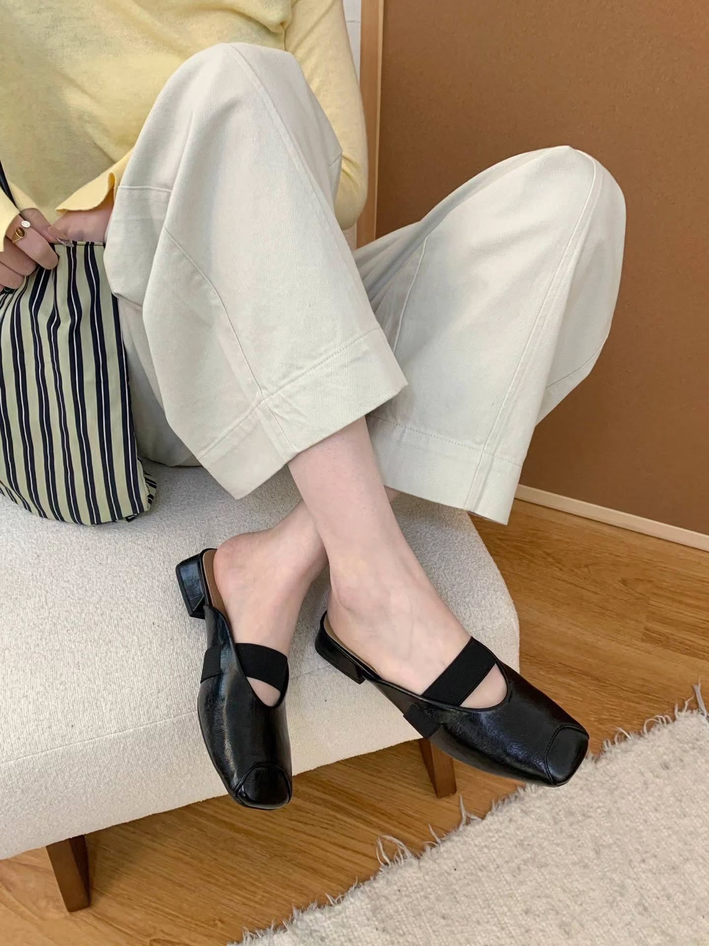 女生百搭低跟半拖鞋 🇨🇳