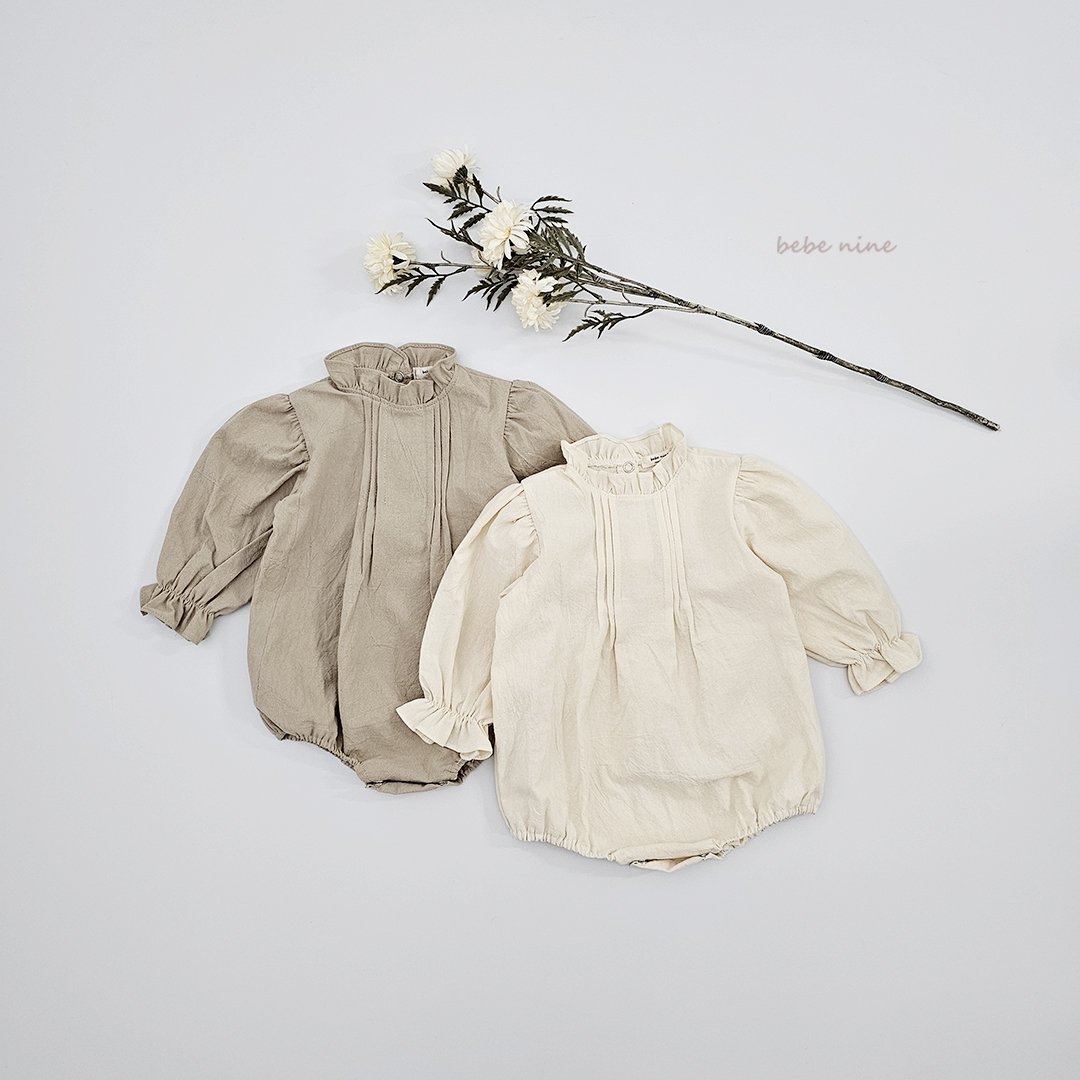 🌸預訂 韓國直送🌸🇰🇷Bebenine兩色摺紋花邊領長袖包屁衣