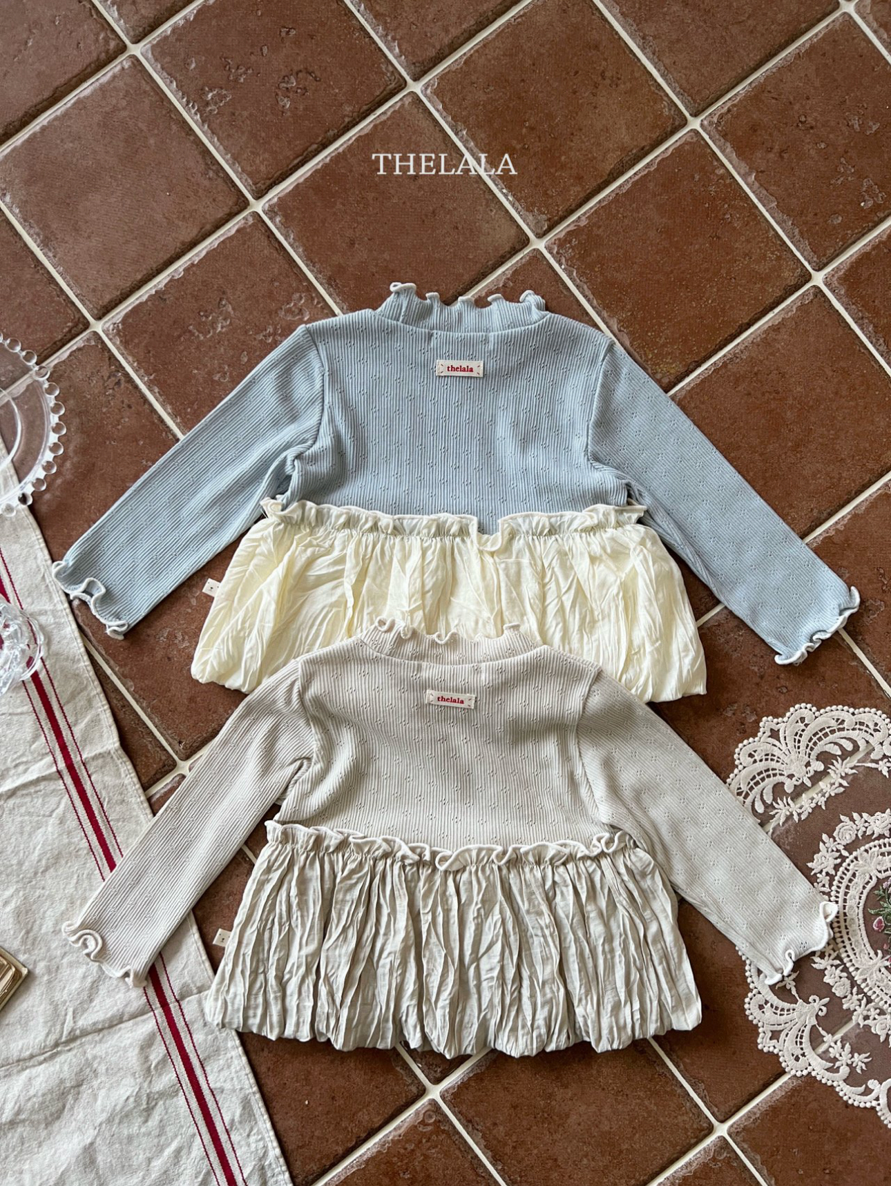 🌸預訂 韓國直送🌸🇰🇷THELALA兩色皺褶裙擺長袖上衣