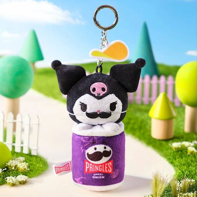 [Sanrio x PRINGLES] 限量版 Kuromi 公仔匙扣