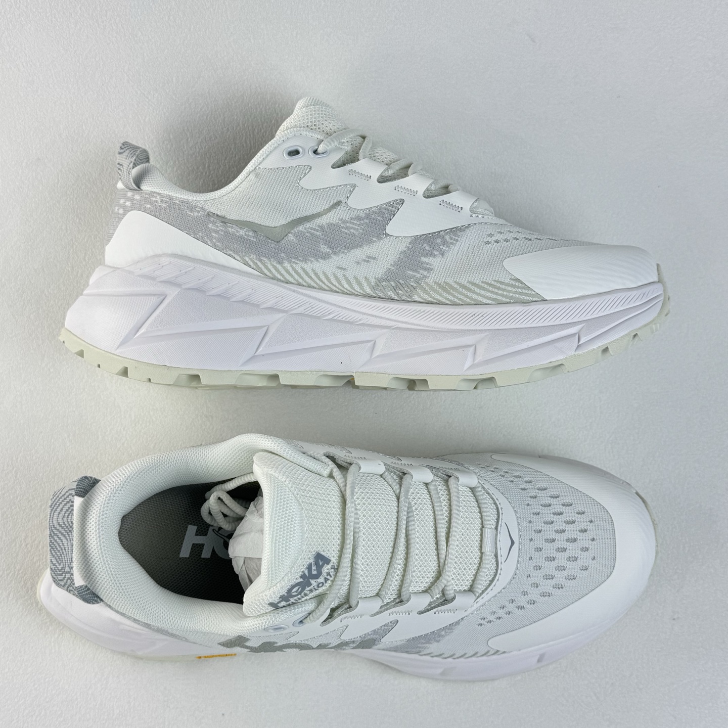 Hoka One One Skyline-Float X