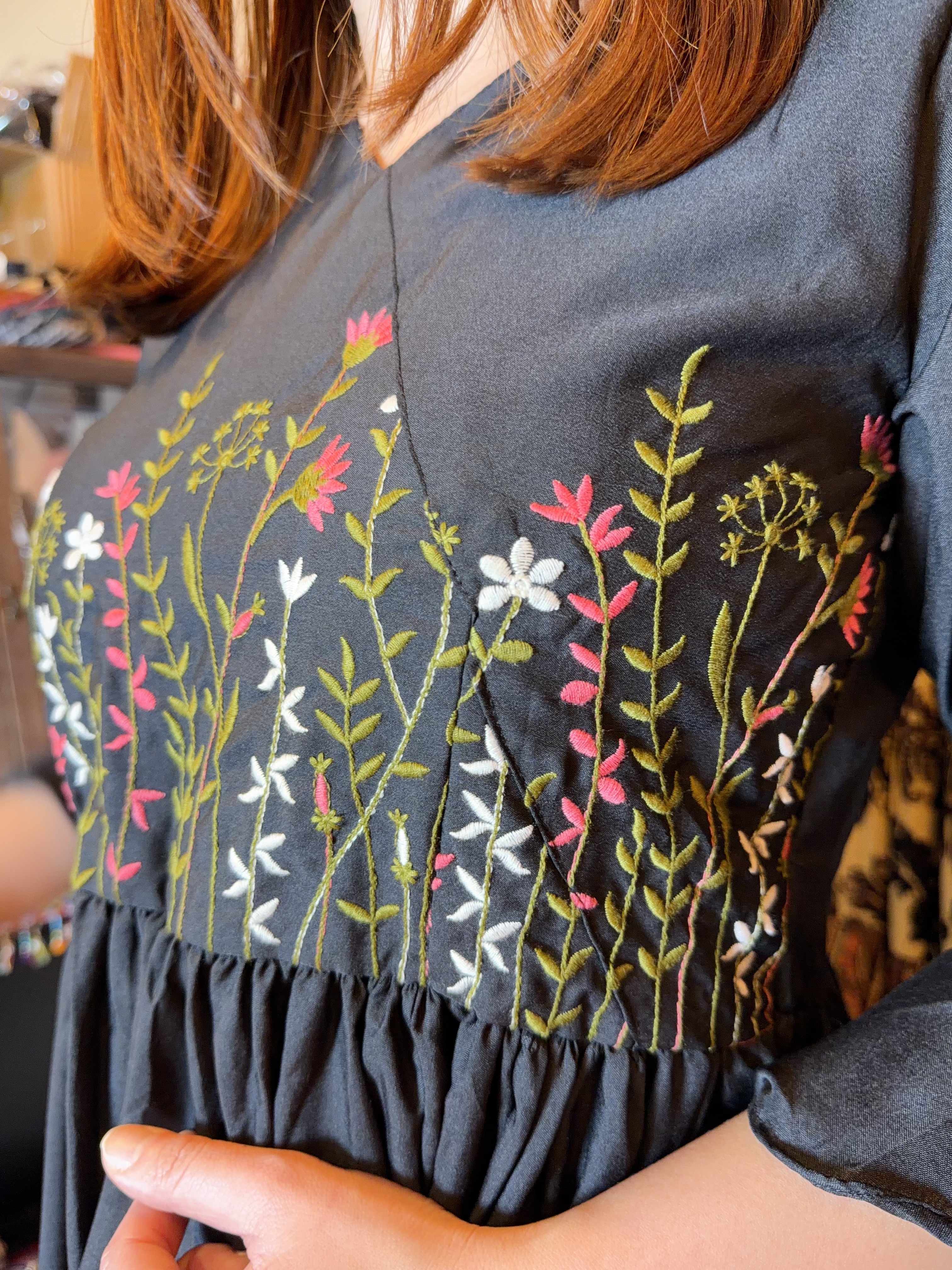 1671 Black Overlap V-Neck Floral Emb. OP 46.5"