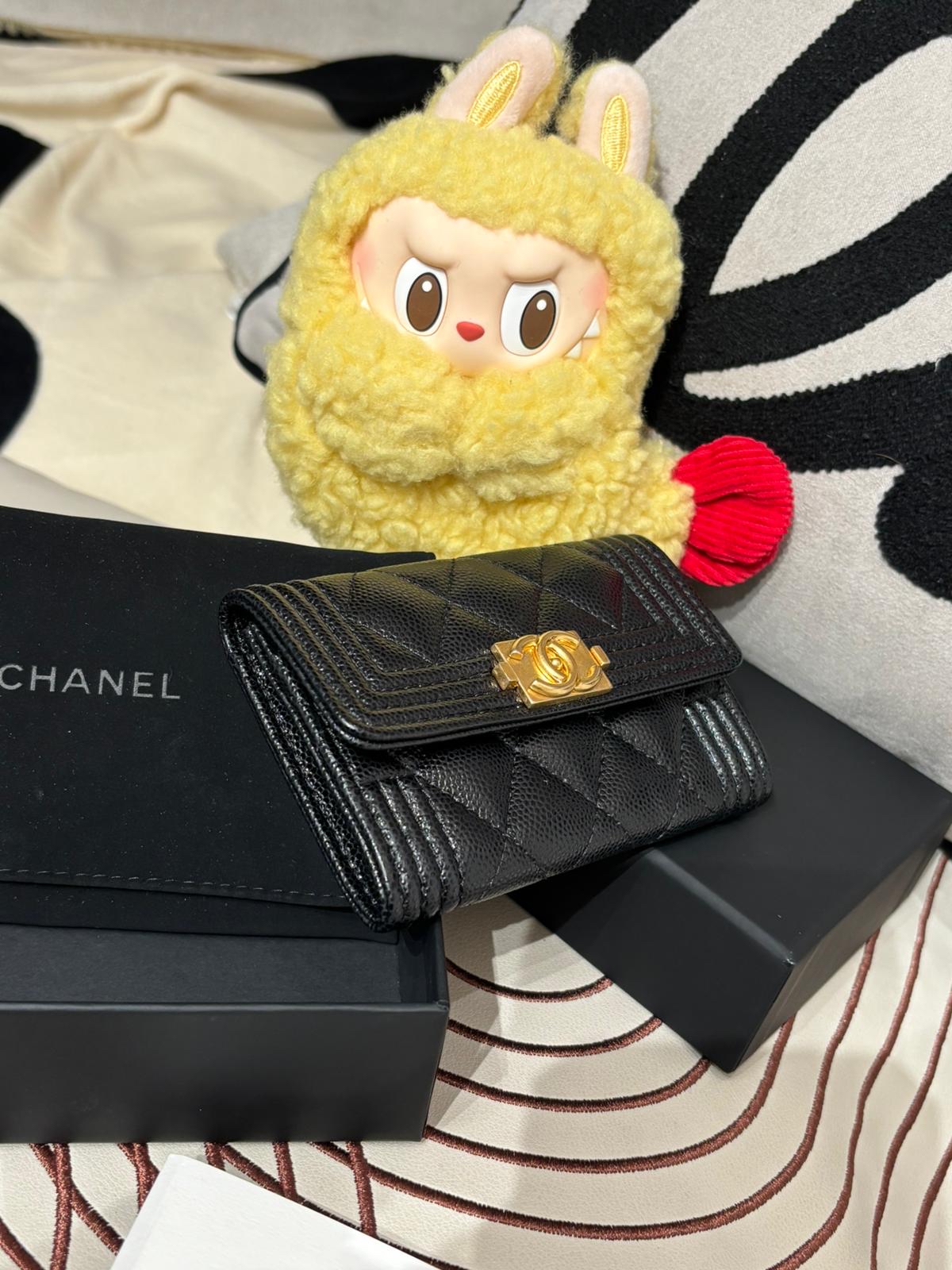 未使用品 Chanel boy card holder 黑色魚子醬牛皮復古金 unused  ✅chip, ✅dust bag ✅box 