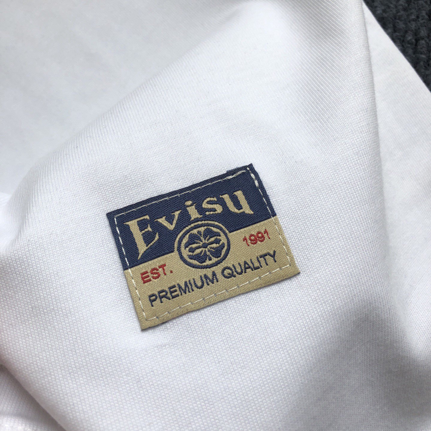預訂 EVI SU 海鷗大M字母短袖Tee [貨號10255]