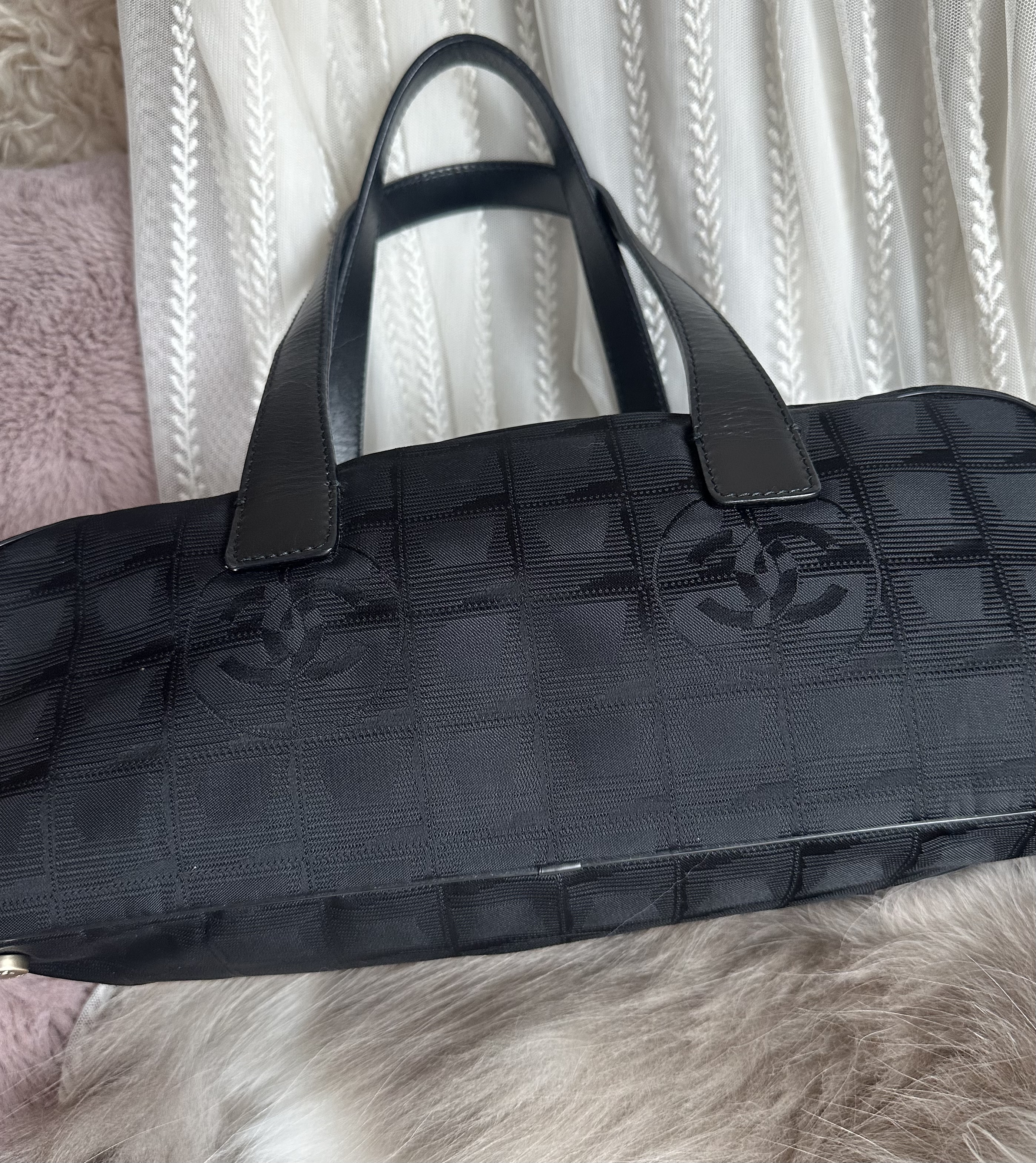 美品  03-04 vintage chanel black jacqurd shoulder bag 