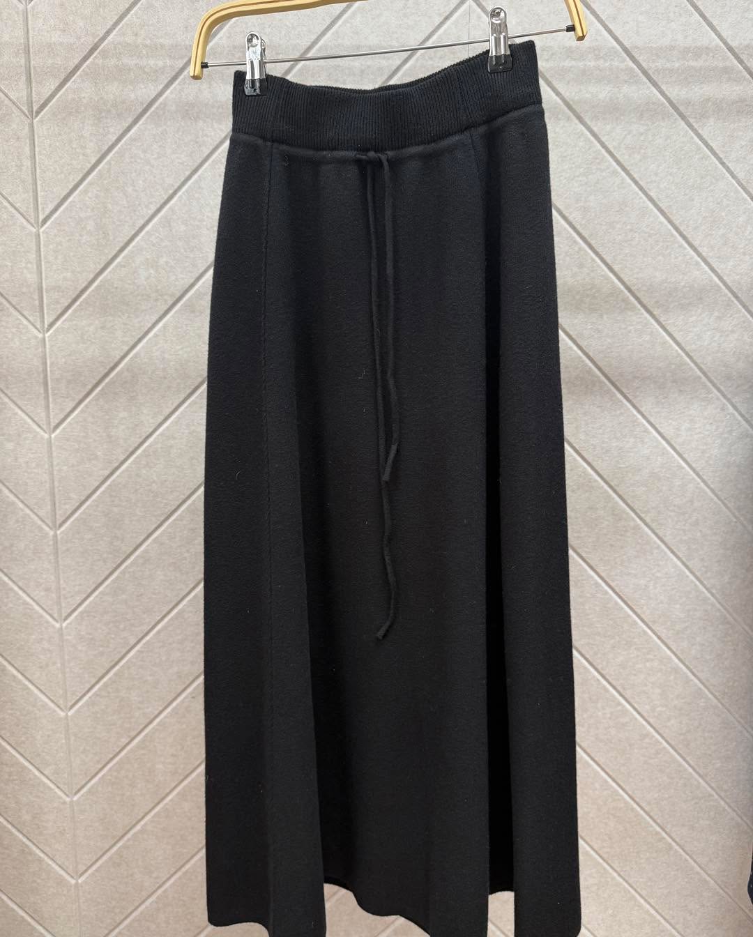 修hip針織束繩半腰裙