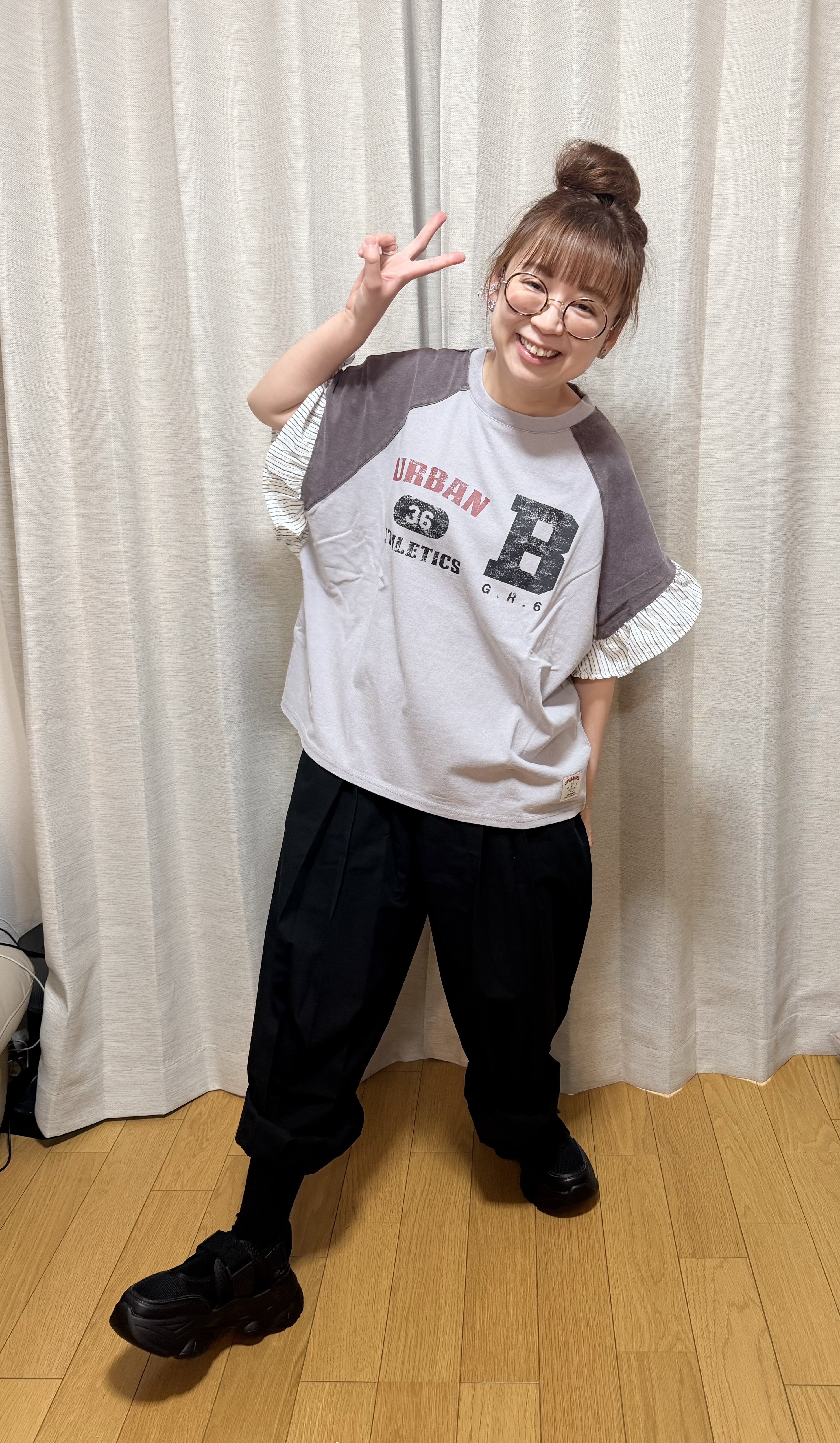 日本拼款荷葉邊衫