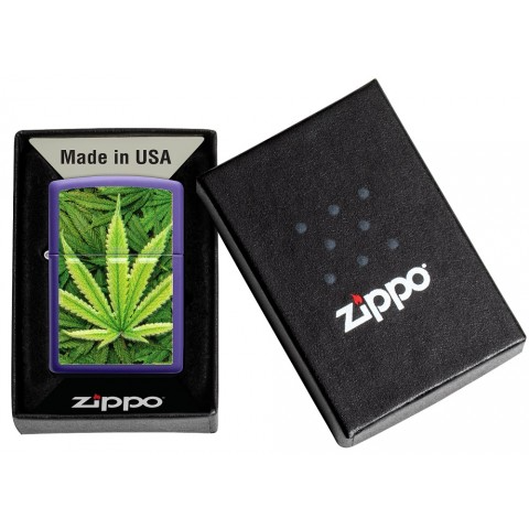 美國製造 | Zippo指定經銷商 Zippo 49790 紫光麻葉打火機 – 啞紫光紋理隱藏圖案 Purple Glow Leaf Lighter – Matte Purple Textured Print Hidden Motif