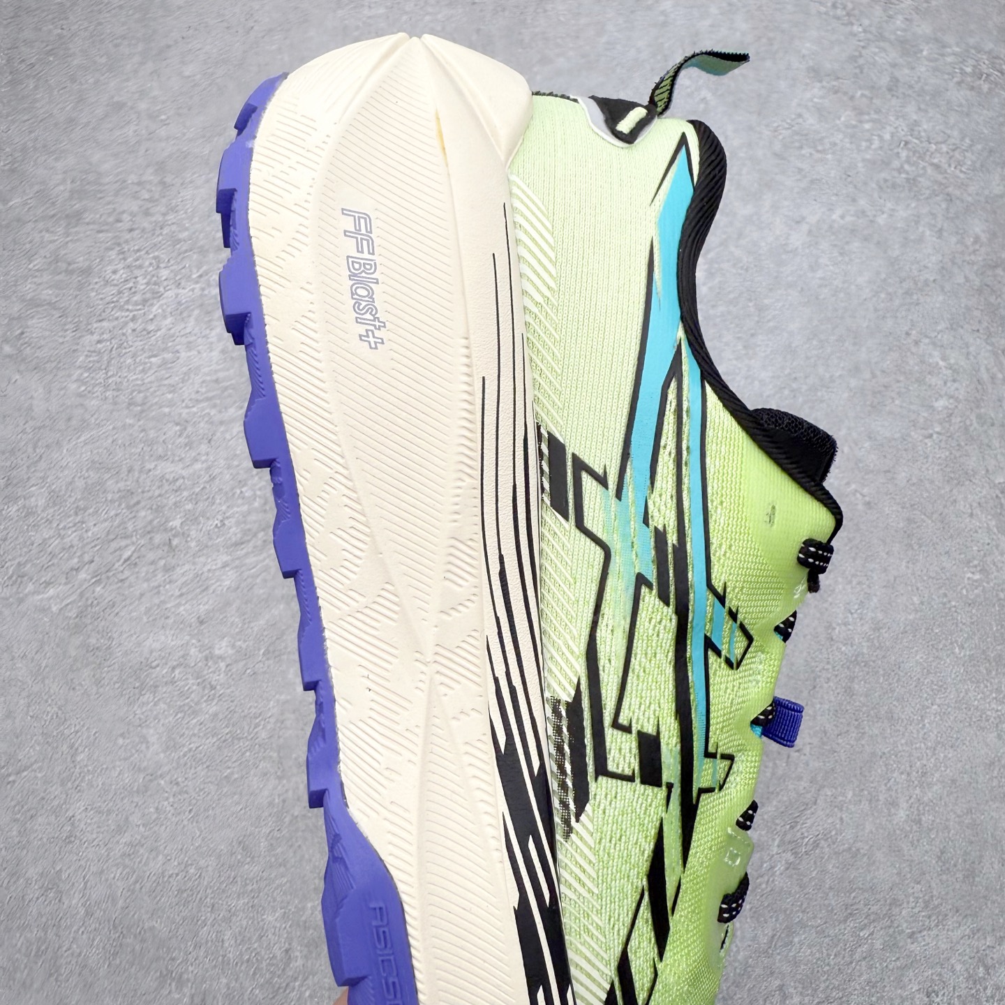 Asics Trabuco Max 4