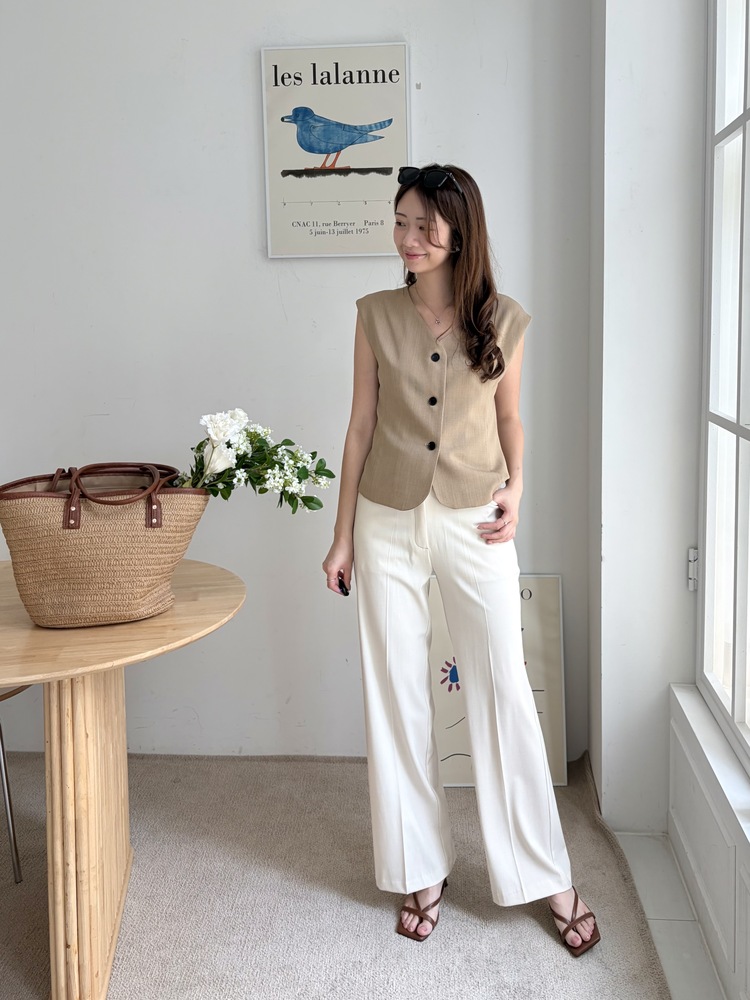 Signature Linen Blend Vest (Camel)