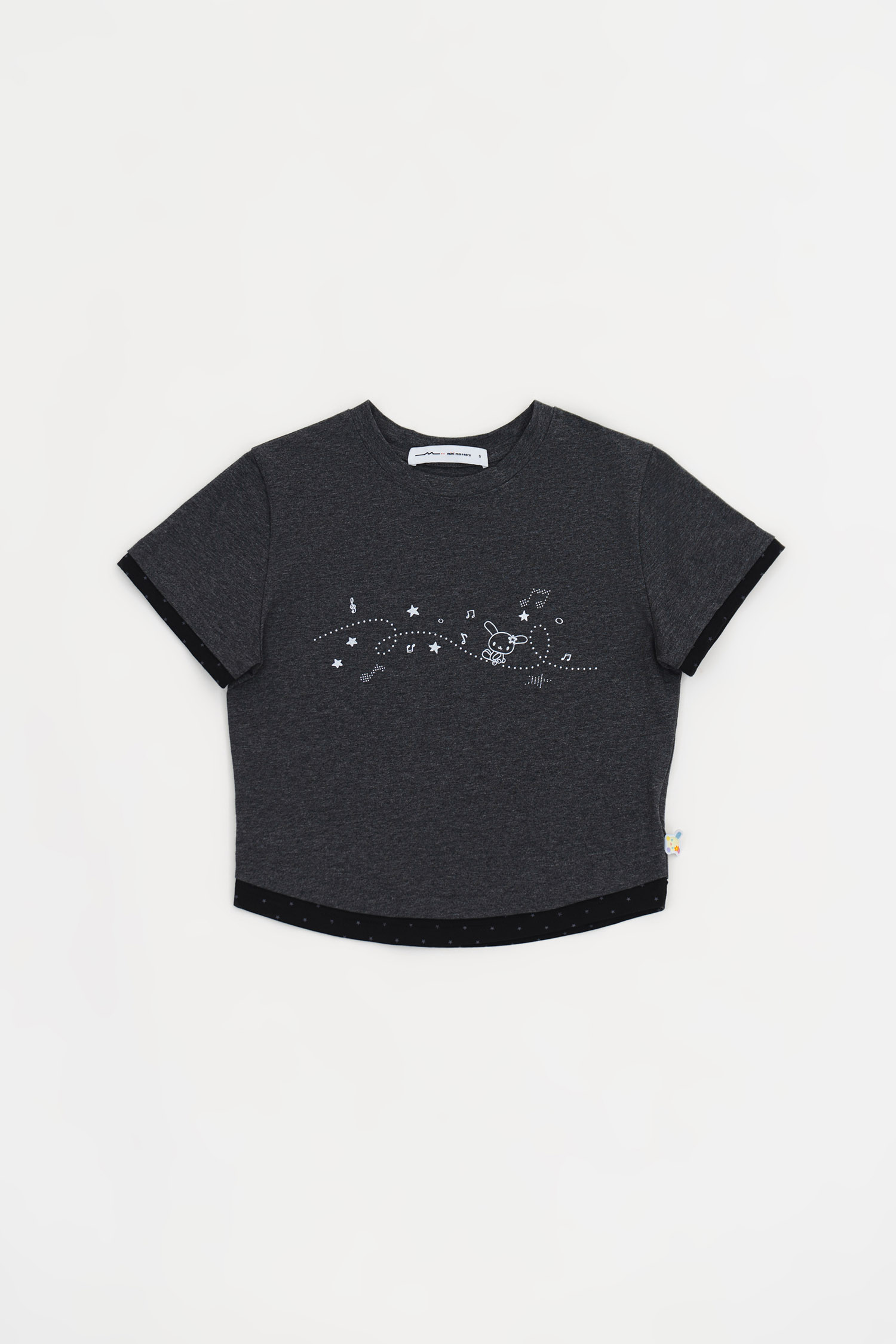 【台灣】USAHANA 貼身 Tee（深灰）