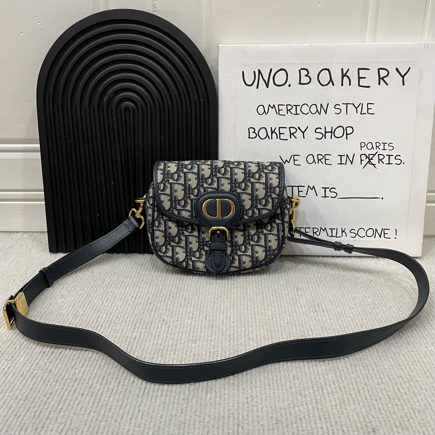 【預訂貨品】Dior 老花Bobby 