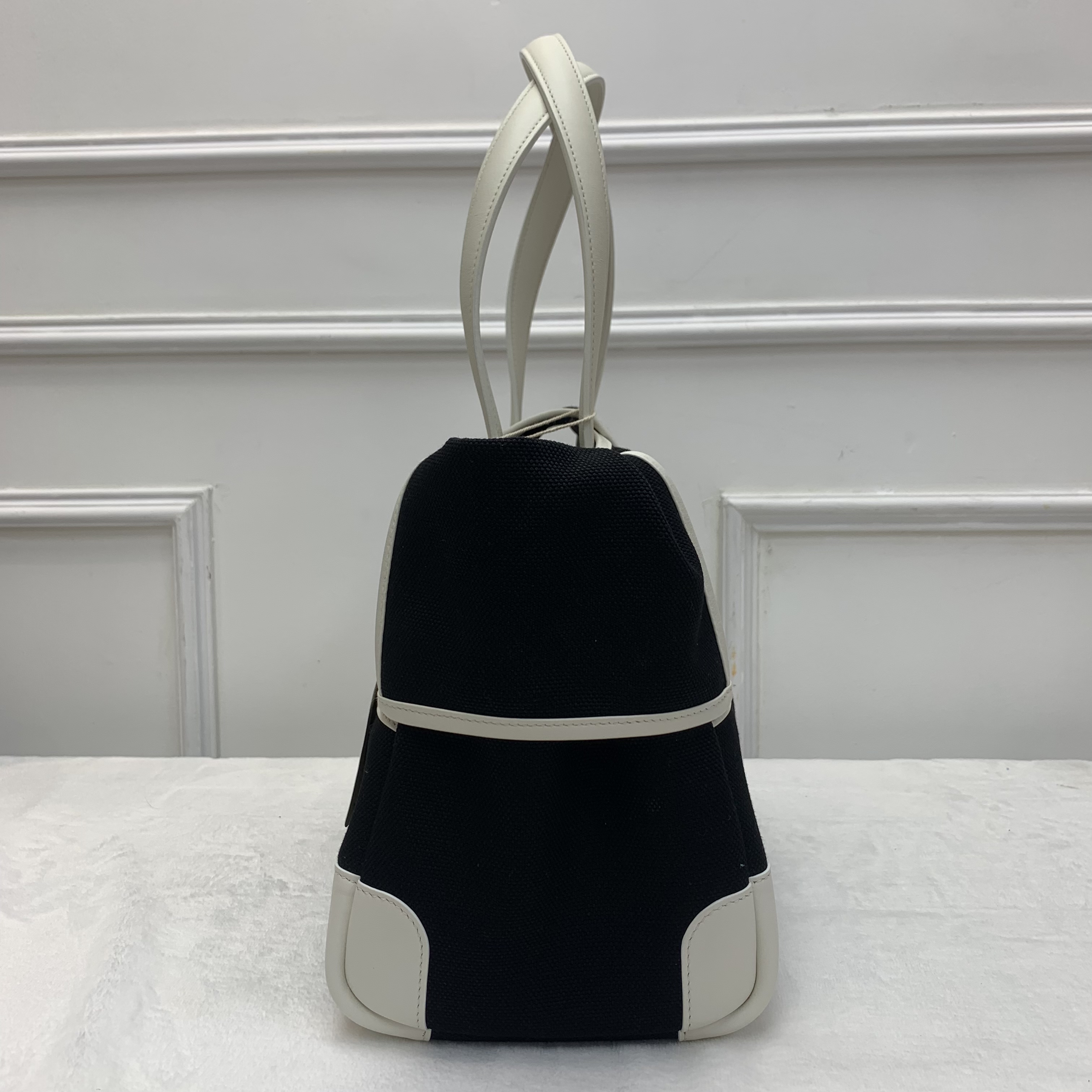 Hermes Passe Passe 鬼臉包