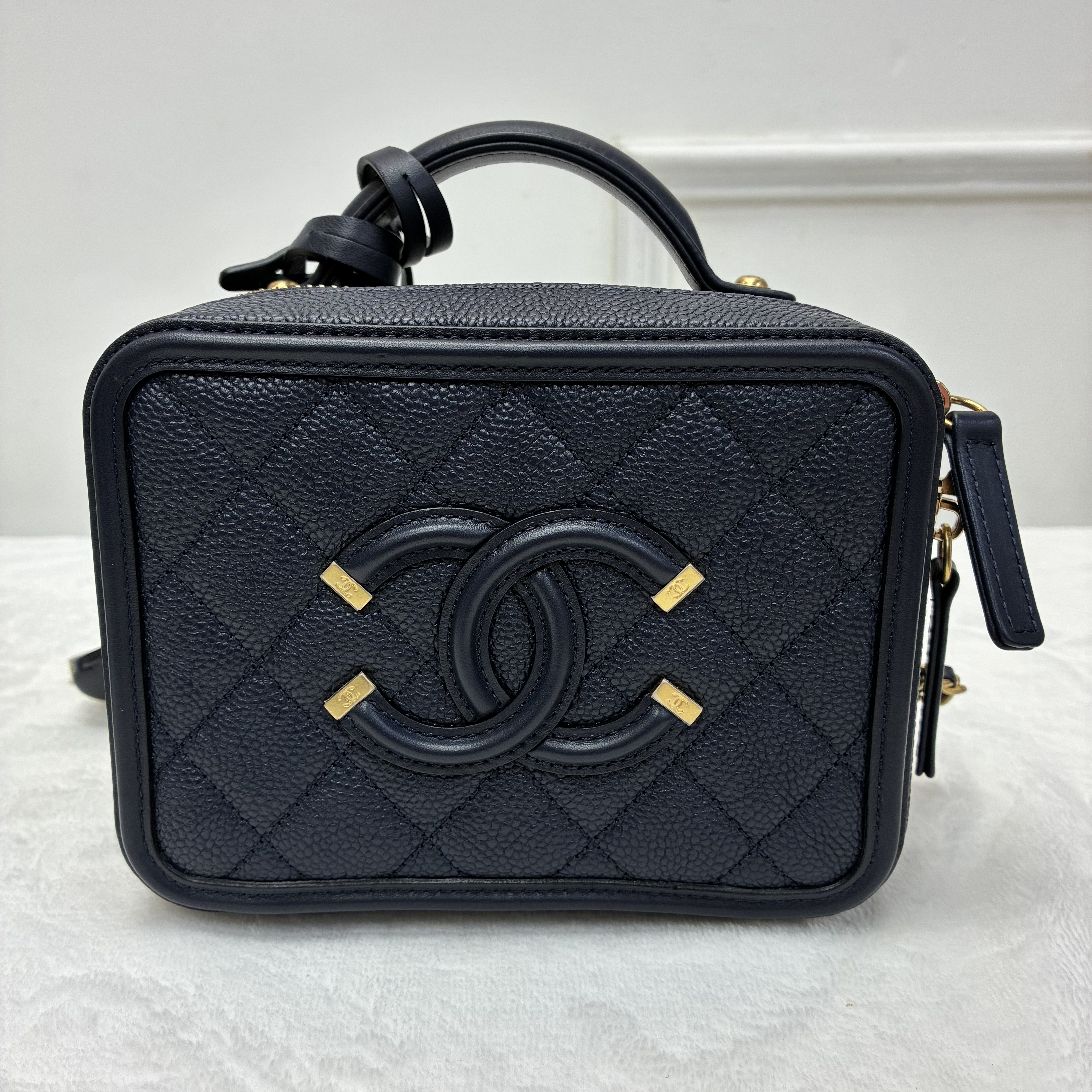 Chanel 相機包海軍藍