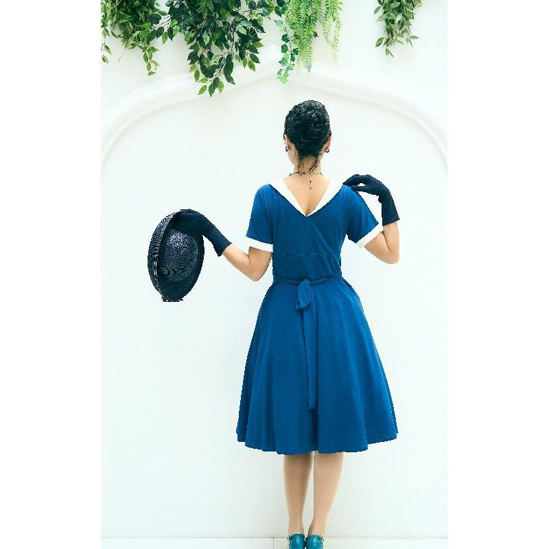(SOLD OUT)1950s Style Two Way Roll Over Collar Jersey Two-Tone Swing Dress (FM180)