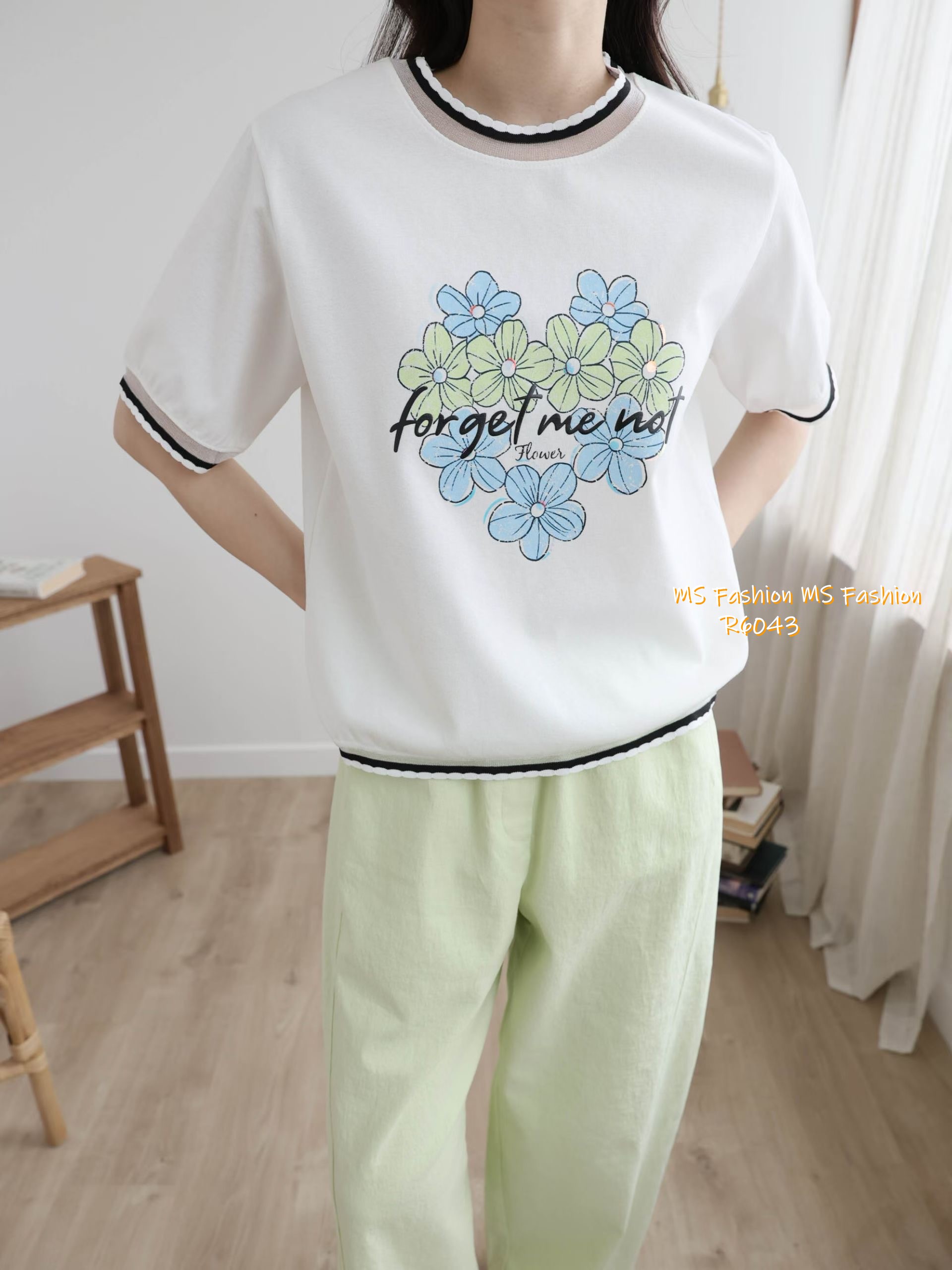 G6043 韓國🇰🇷花花字母print top