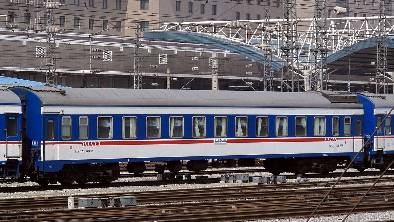 Kunter 京深25K特快列車 T107/T108次14輛編組